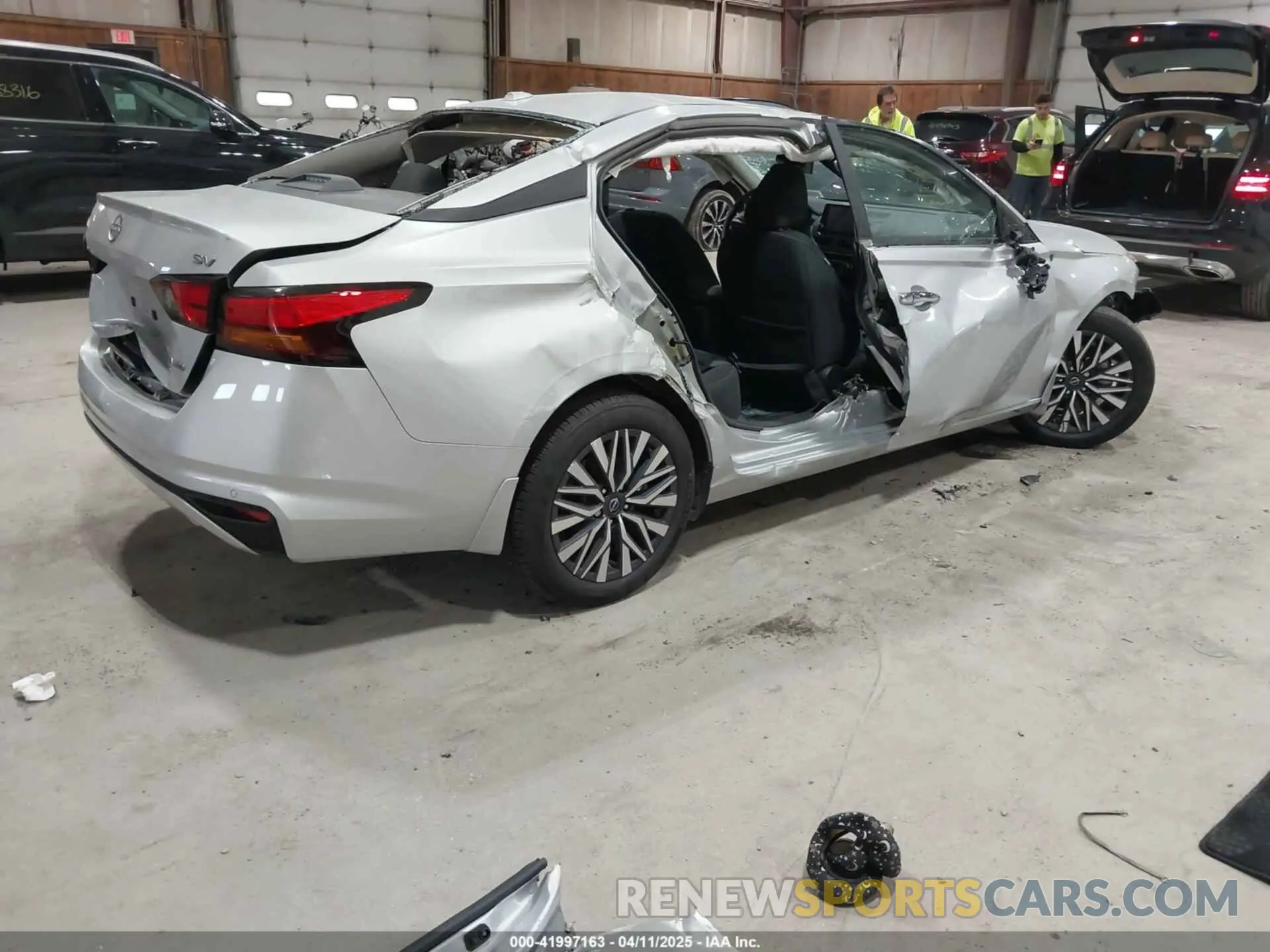 4 fotografías del automóvil dañado 1N4BL4DW3RN401845 NISSAN ALTIMA 2024