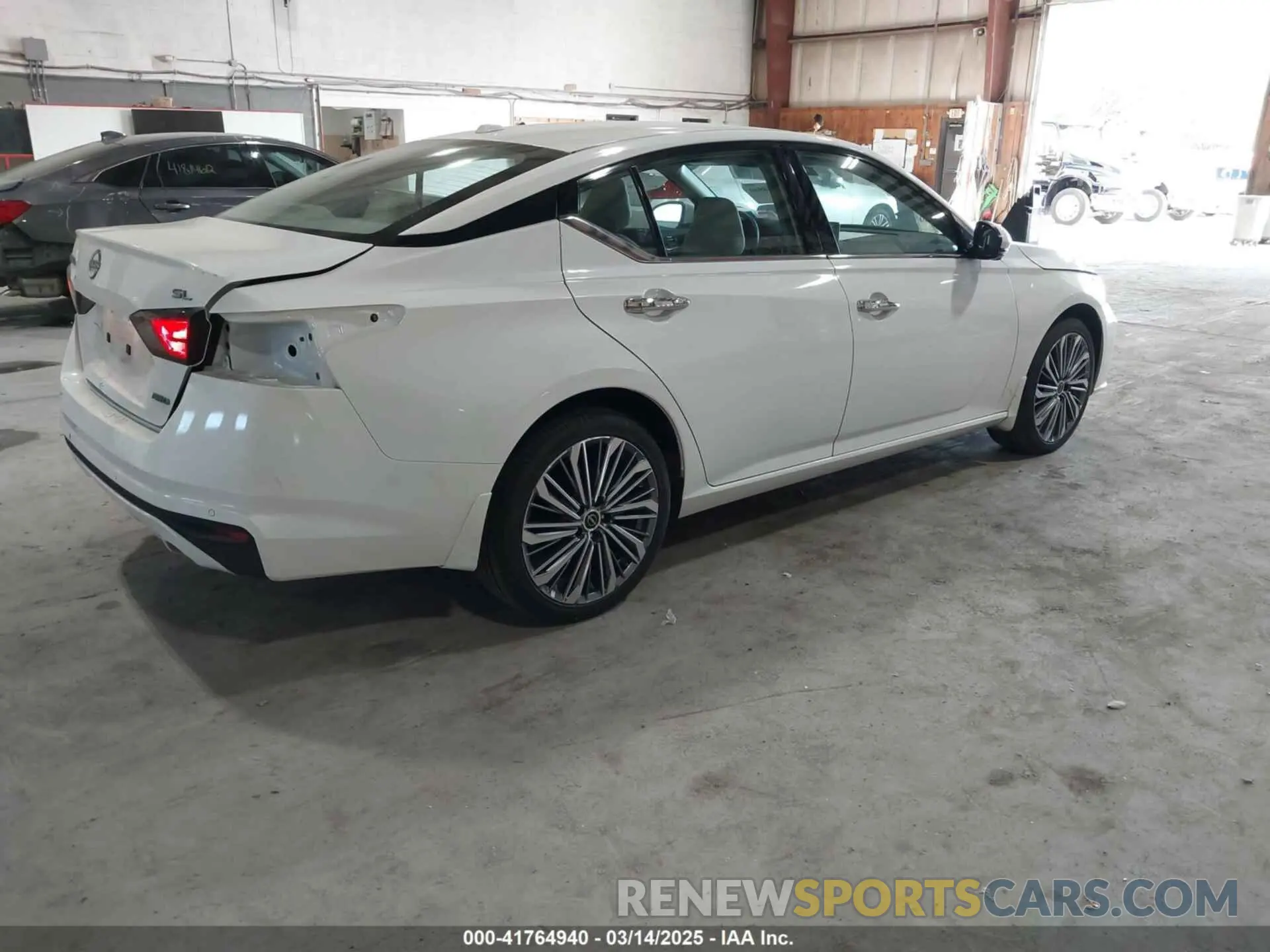 4 fotografías del automóvil dañado 1N4BL4EW3RN414447 NISSAN ALTIMA 2024