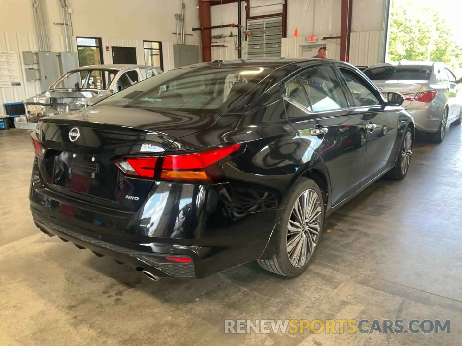 5 fotografías del automóvil dañado 1N4BL4EW4RN405367 NISSAN ALTIMA 2024