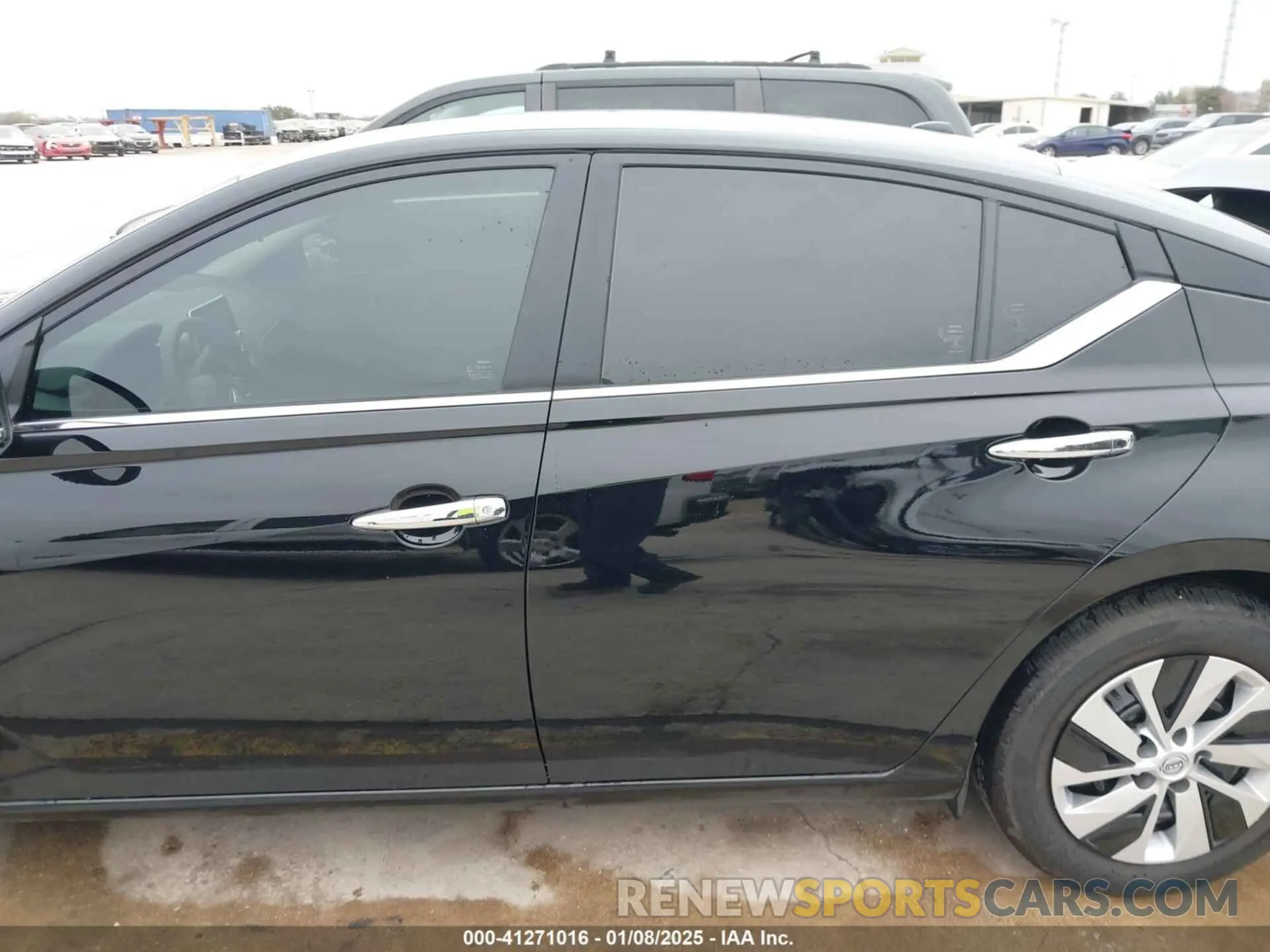13 fotografías del automóvil dañado 1N4BL4BV4SN305268 NISSAN ALTIMA 2025