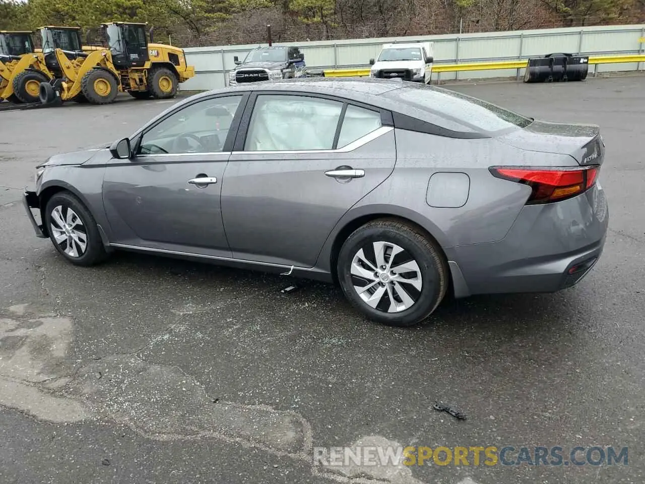 2 fotografías del automóvil dañado 1N4BL4BV8SN325104 NISSAN ALTIMA 2025