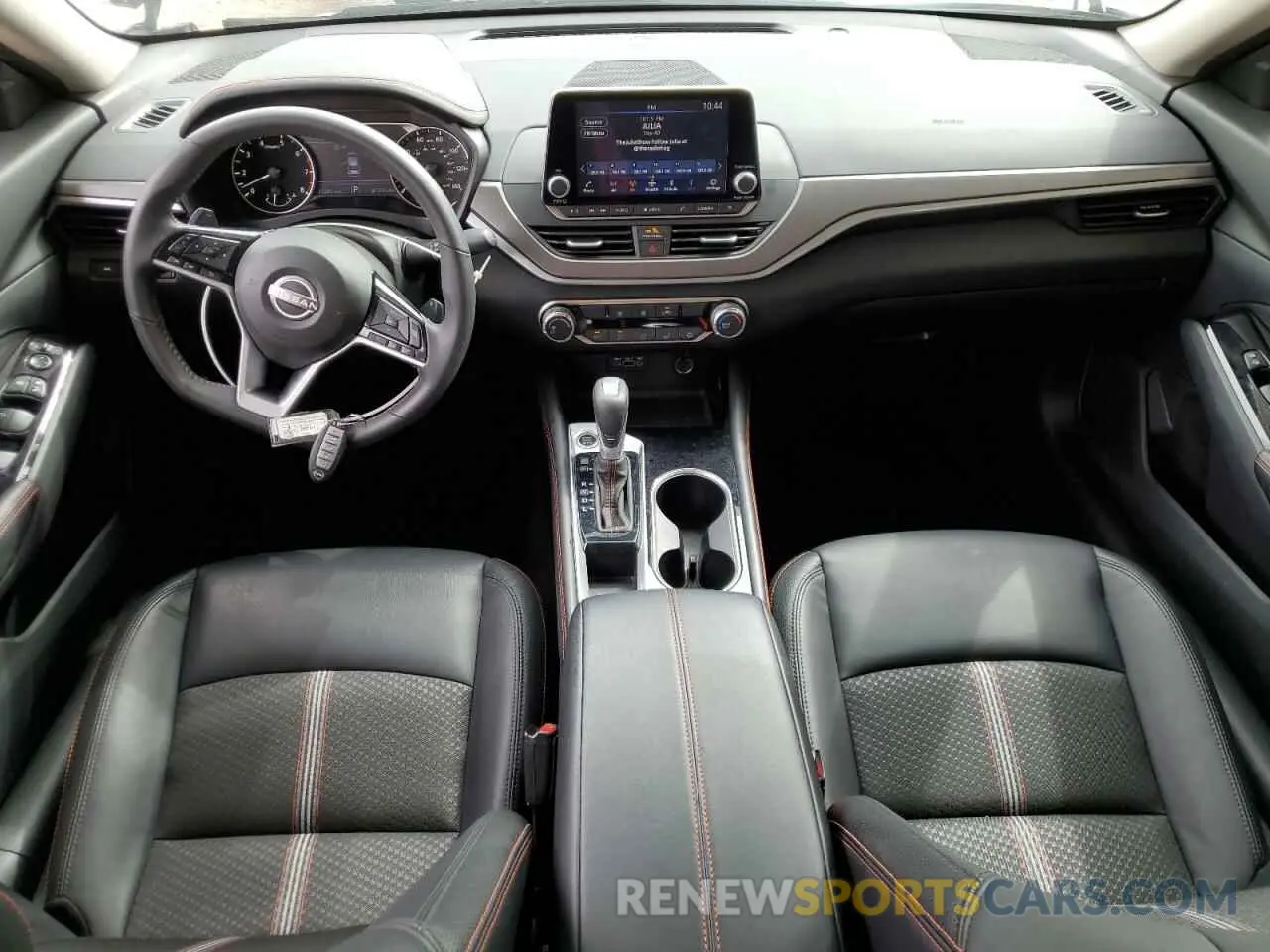 8 fotografías del automóvil dañado 1N4BL4CV9SN310139 NISSAN ALTIMA 2025