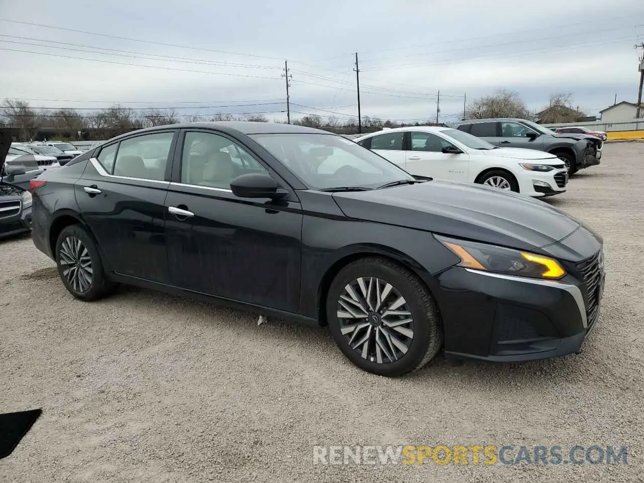 4 fotografías del automóvil dañado 1N4BL4DV0SN300310 NISSAN ALTIMA 2025