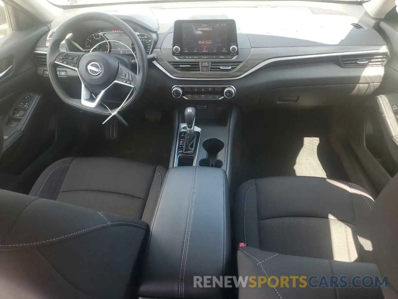 8 fotografías del automóvil dañado 1N4BL4DV0SN333968 NISSAN ALTIMA 2025
