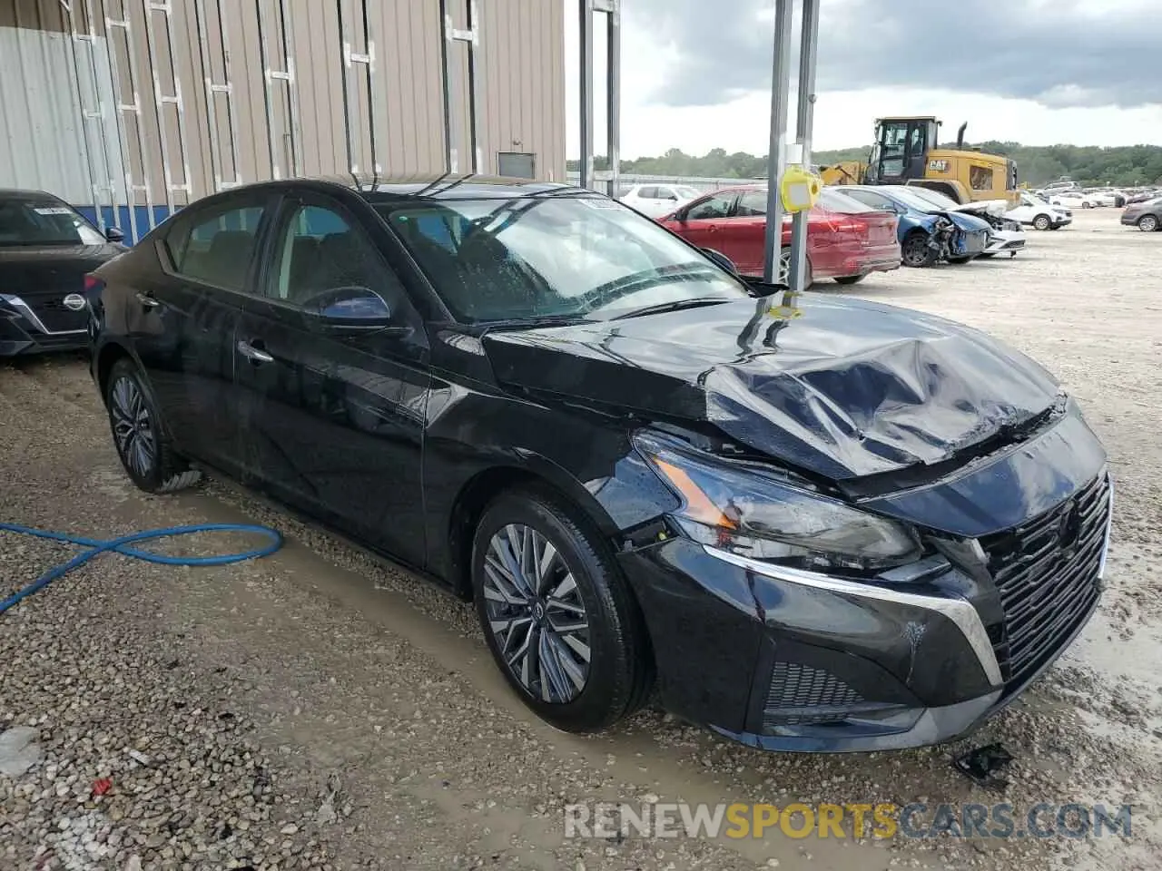4 fotografías del automóvil dañado 1N4BL4DV0SN371605 NISSAN ALTIMA 2025