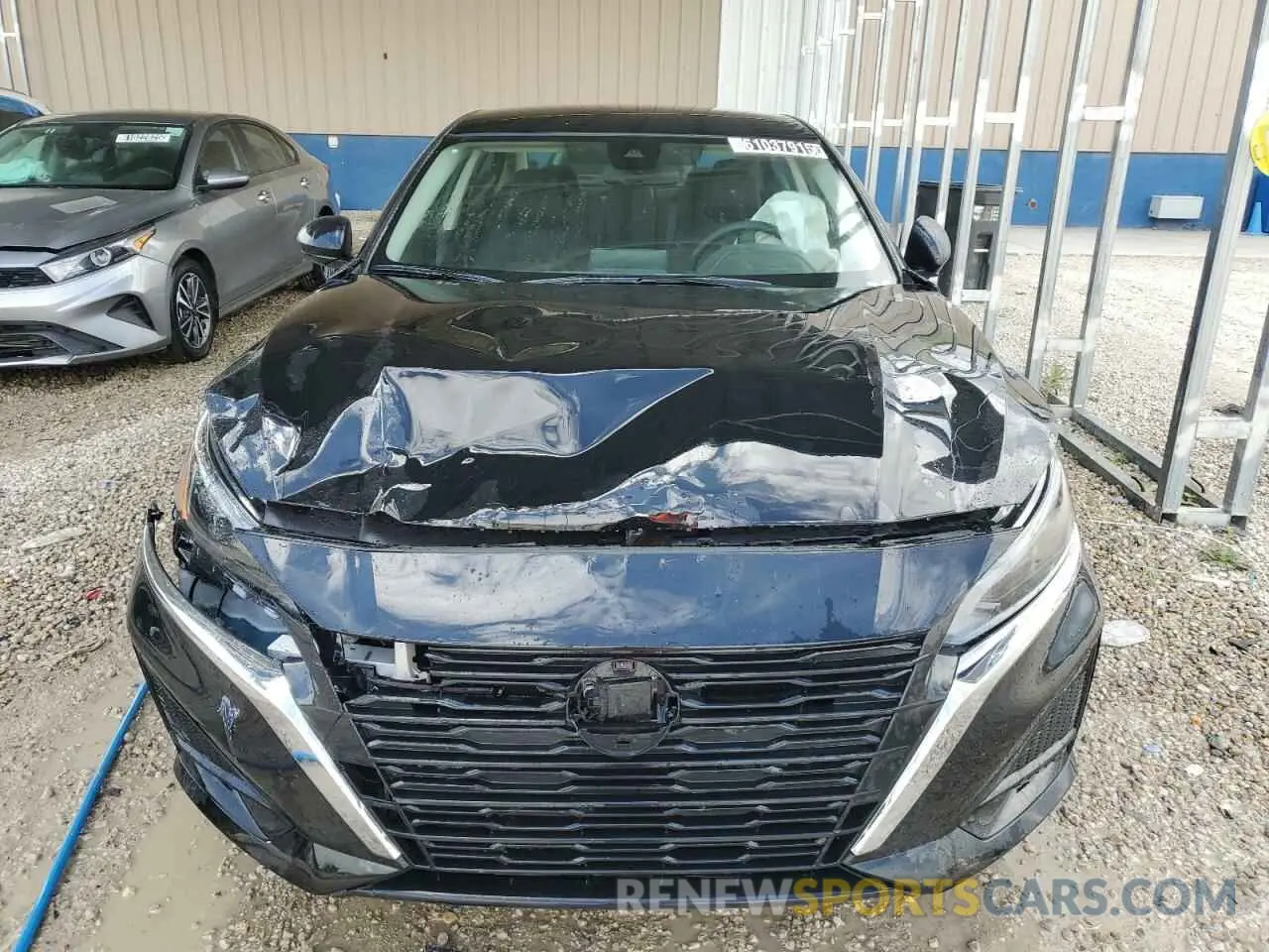 5 fotografías del automóvil dañado 1N4BL4DV0SN371605 NISSAN ALTIMA 2025