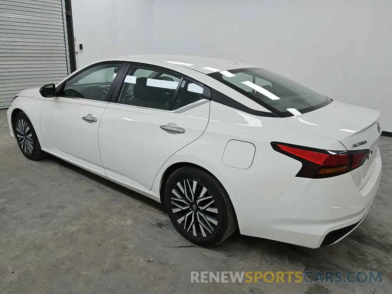 2 fotografías del automóvil dañado 1N4BL4DV1SN324311 NISSAN ALTIMA 2025