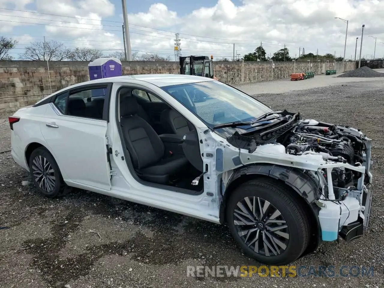 4 fotografías del automóvil dañado 1N4BL4DV1SN354778 NISSAN ALTIMA 2025