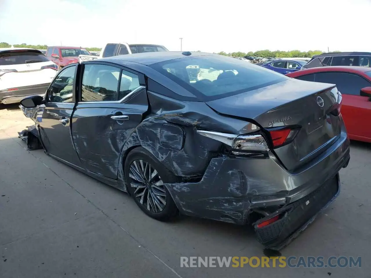 2 fotografías del automóvil dañado 1N4BL4DV1SN367711 NISSAN ALTIMA 2025