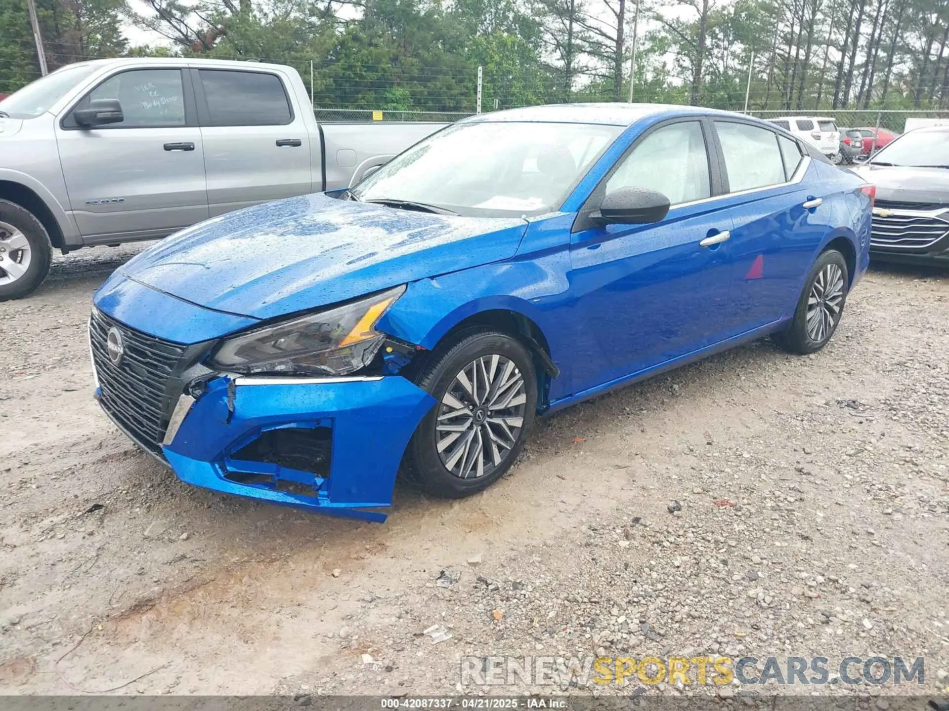 2 fotografías del automóvil dañado 1N4BL4DV1SN376554 NISSAN ALTIMA 2025