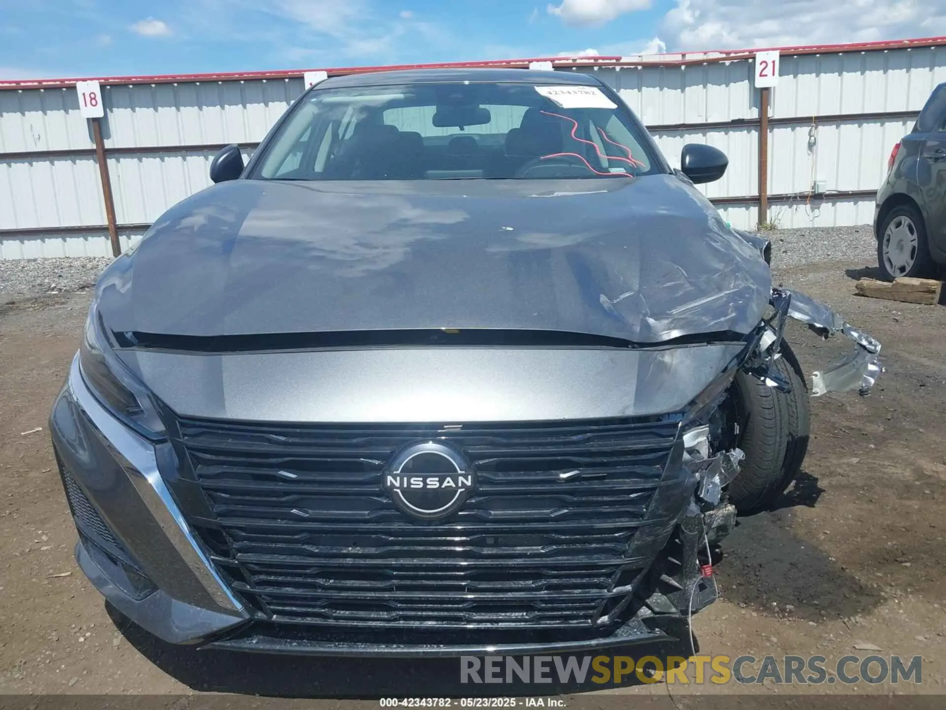13 fotografías del automóvil dañado 1N4BL4DV1SN381639 NISSAN ALTIMA 2025