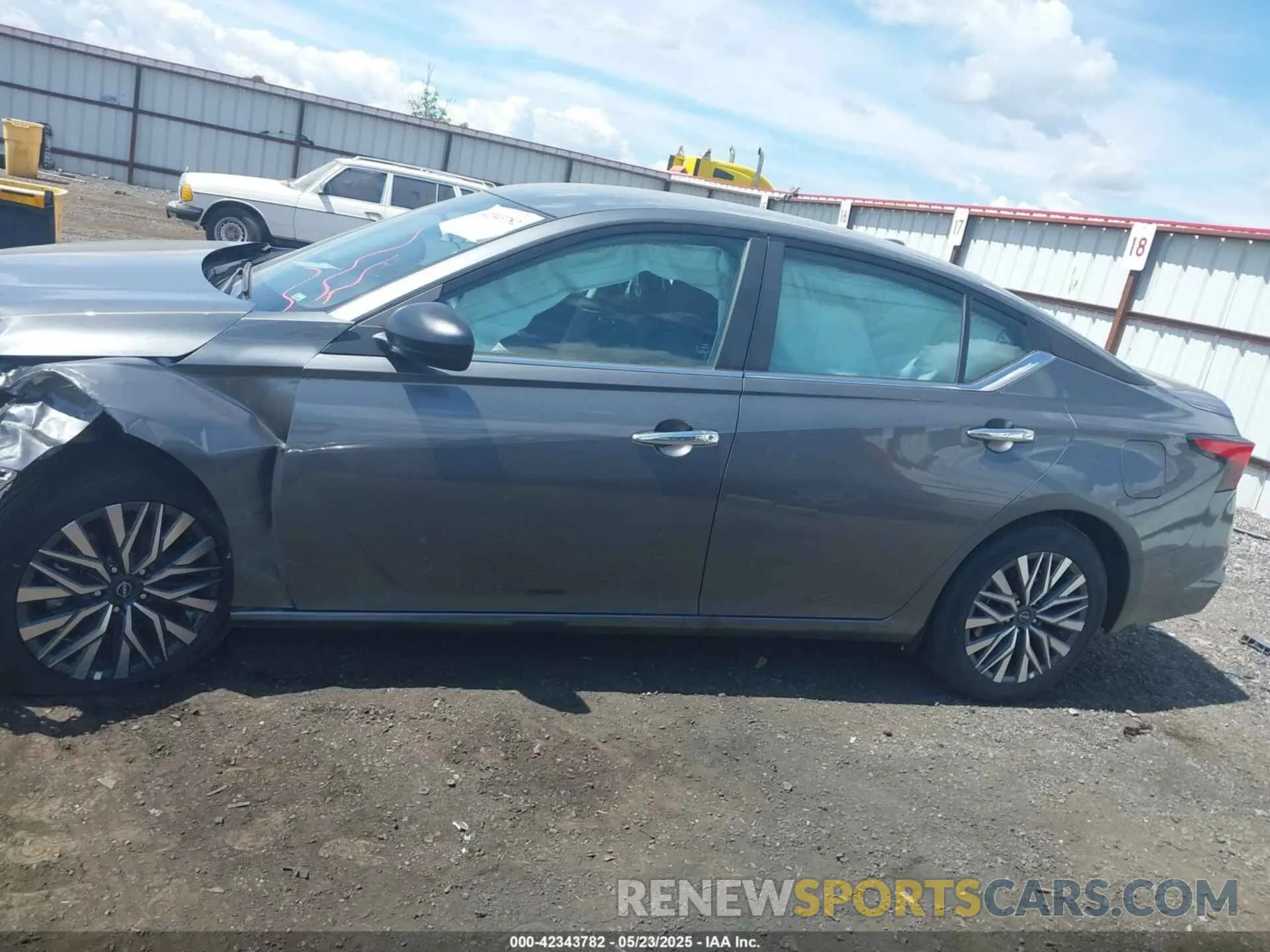 15 fotografías del automóvil dañado 1N4BL4DV1SN381639 NISSAN ALTIMA 2025