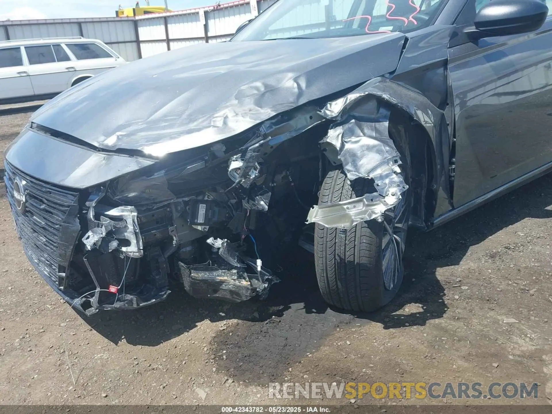 6 fotografías del automóvil dañado 1N4BL4DV1SN381639 NISSAN ALTIMA 2025
