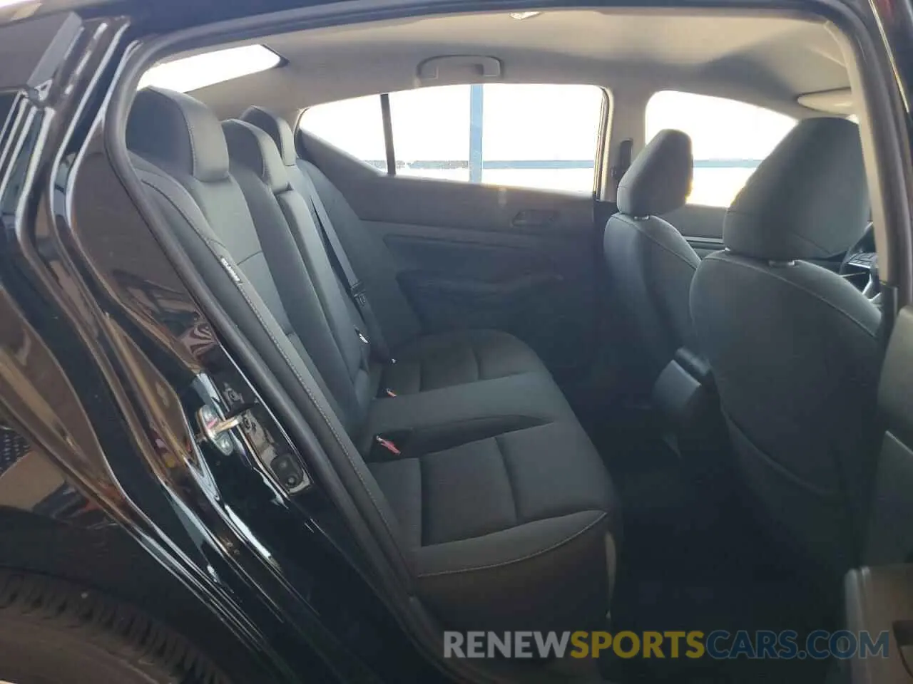 10 fotografías del automóvil dañado 1N4BL4DV2SN352134 NISSAN ALTIMA 2025
