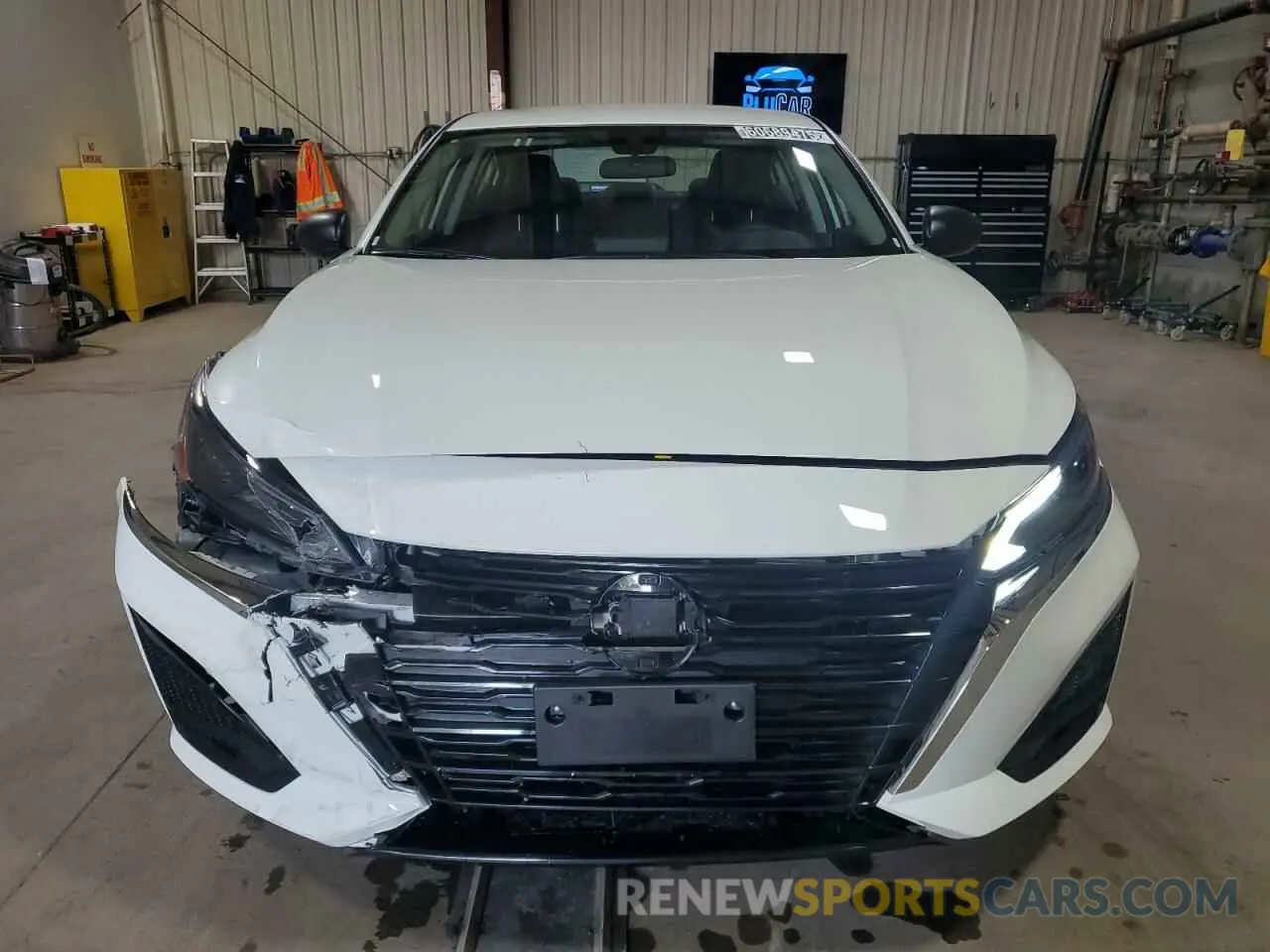 5 fotografías del automóvil dañado 1N4BL4DV2SN393878 NISSAN ALTIMA 2025