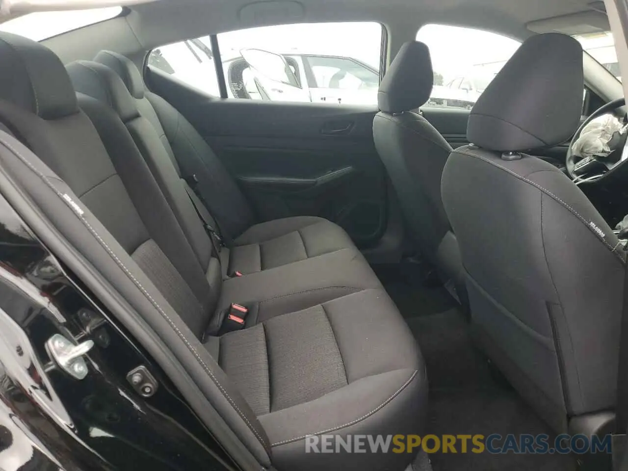 10 fotografías del automóvil dañado 1N4BL4DV3SN324178 NISSAN ALTIMA 2025