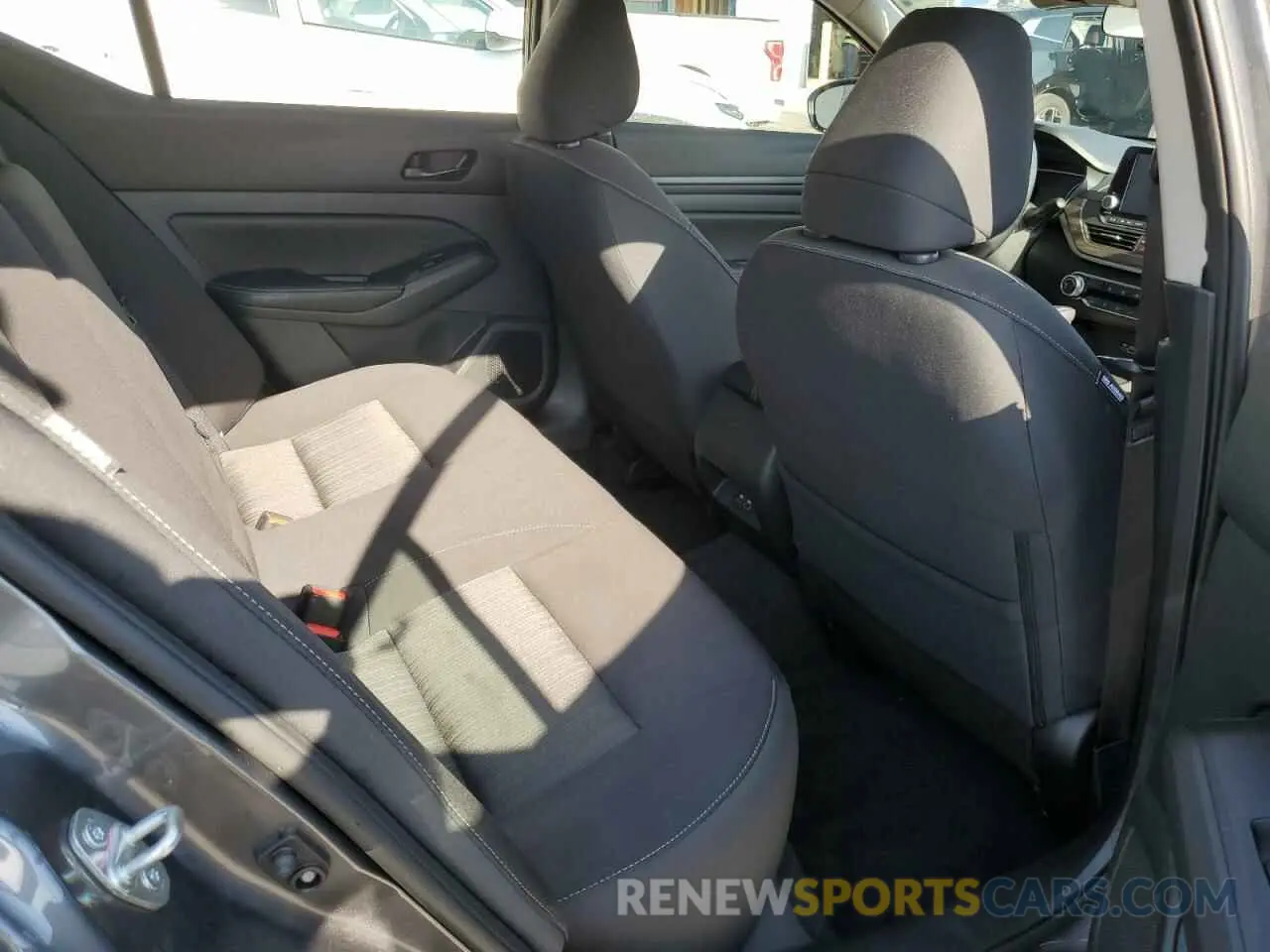 10 fotografías del automóvil dañado 1N4BL4DV3SN348321 NISSAN ALTIMA 2025