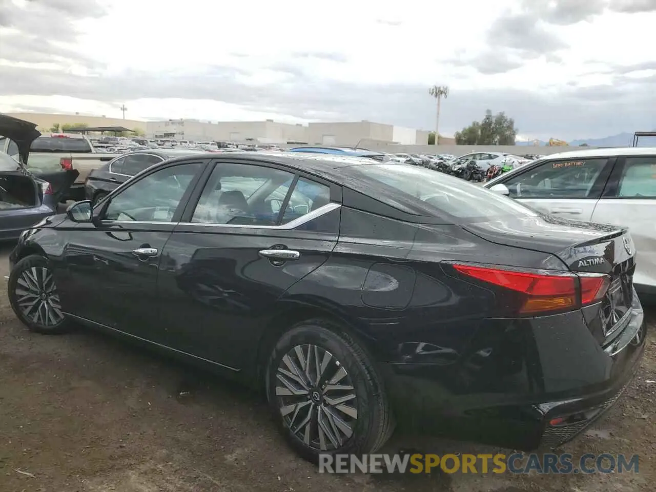 2 fotografías del automóvil dañado 1N4BL4DV3SN352286 NISSAN ALTIMA 2025