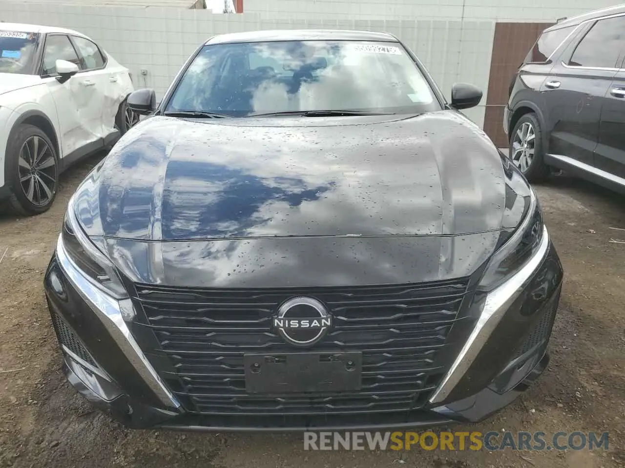 5 fotografías del automóvil dañado 1N4BL4DV3SN352286 NISSAN ALTIMA 2025