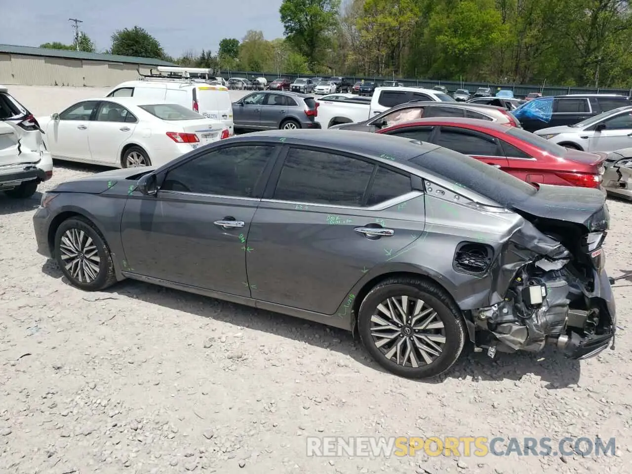 2 fotografías del automóvil dañado 1N4BL4DV4SN346030 NISSAN ALTIMA 2025