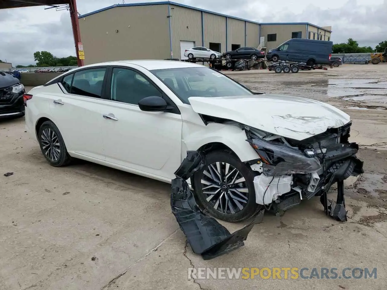 4 fotografías del automóvil dañado 1N4BL4DV5SN355206 NISSAN ALTIMA 2025