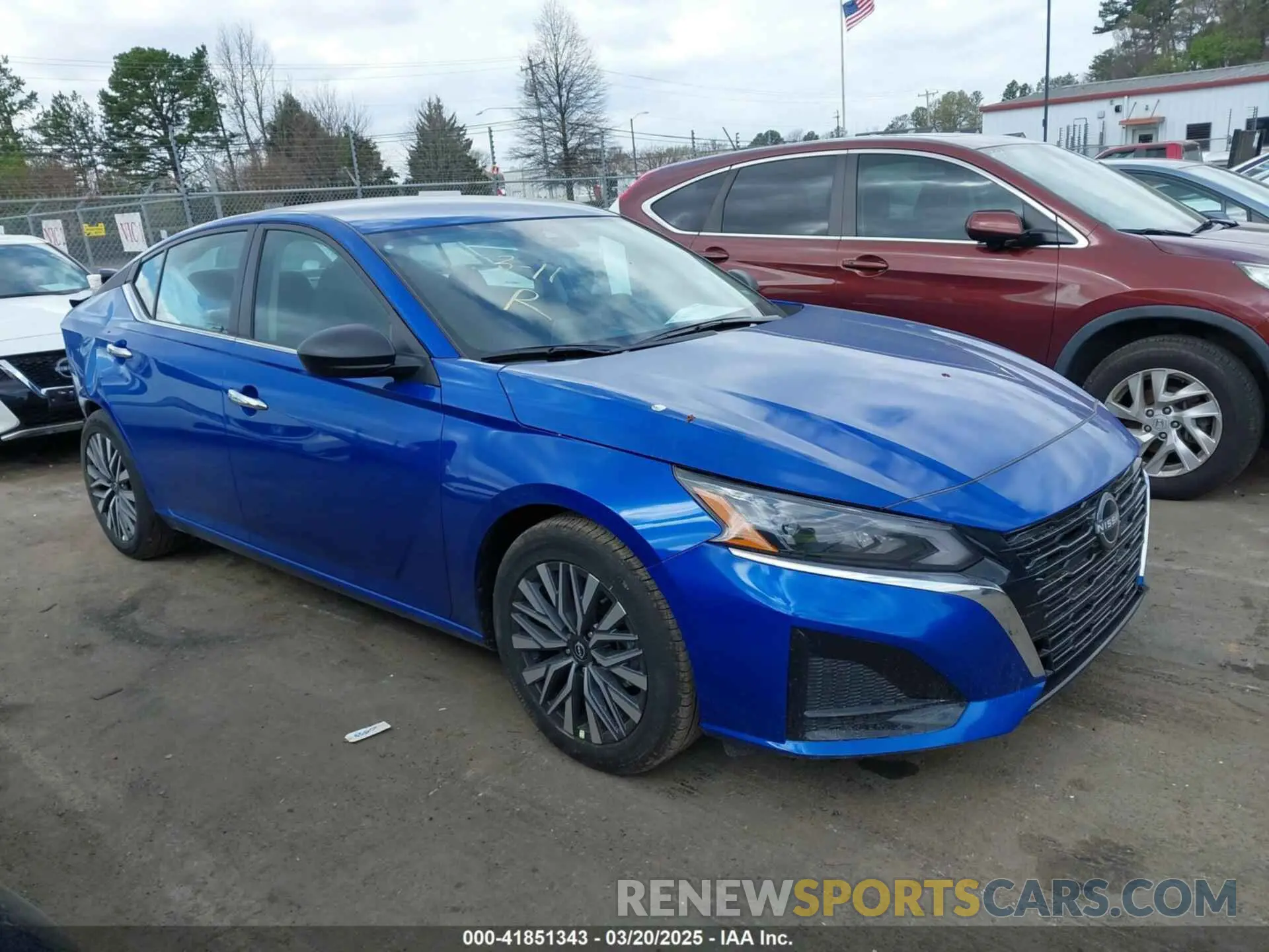 13 fotografías del automóvil dañado 1N4BL4DV5SN365511 NISSAN ALTIMA 2025