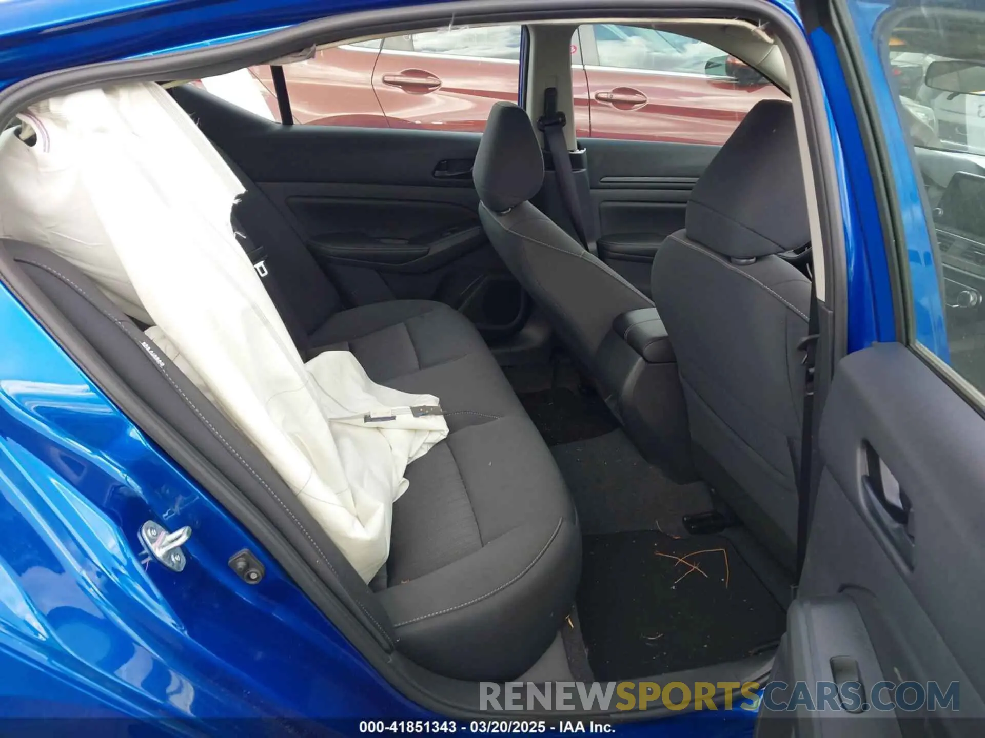 8 fotografías del automóvil dañado 1N4BL4DV5SN365511 NISSAN ALTIMA 2025