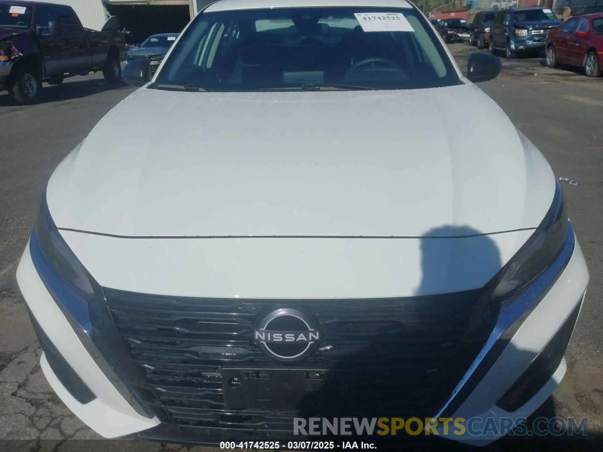 13 fotografías del automóvil dañado 1N4BL4DV6SN313725 NISSAN ALTIMA 2025