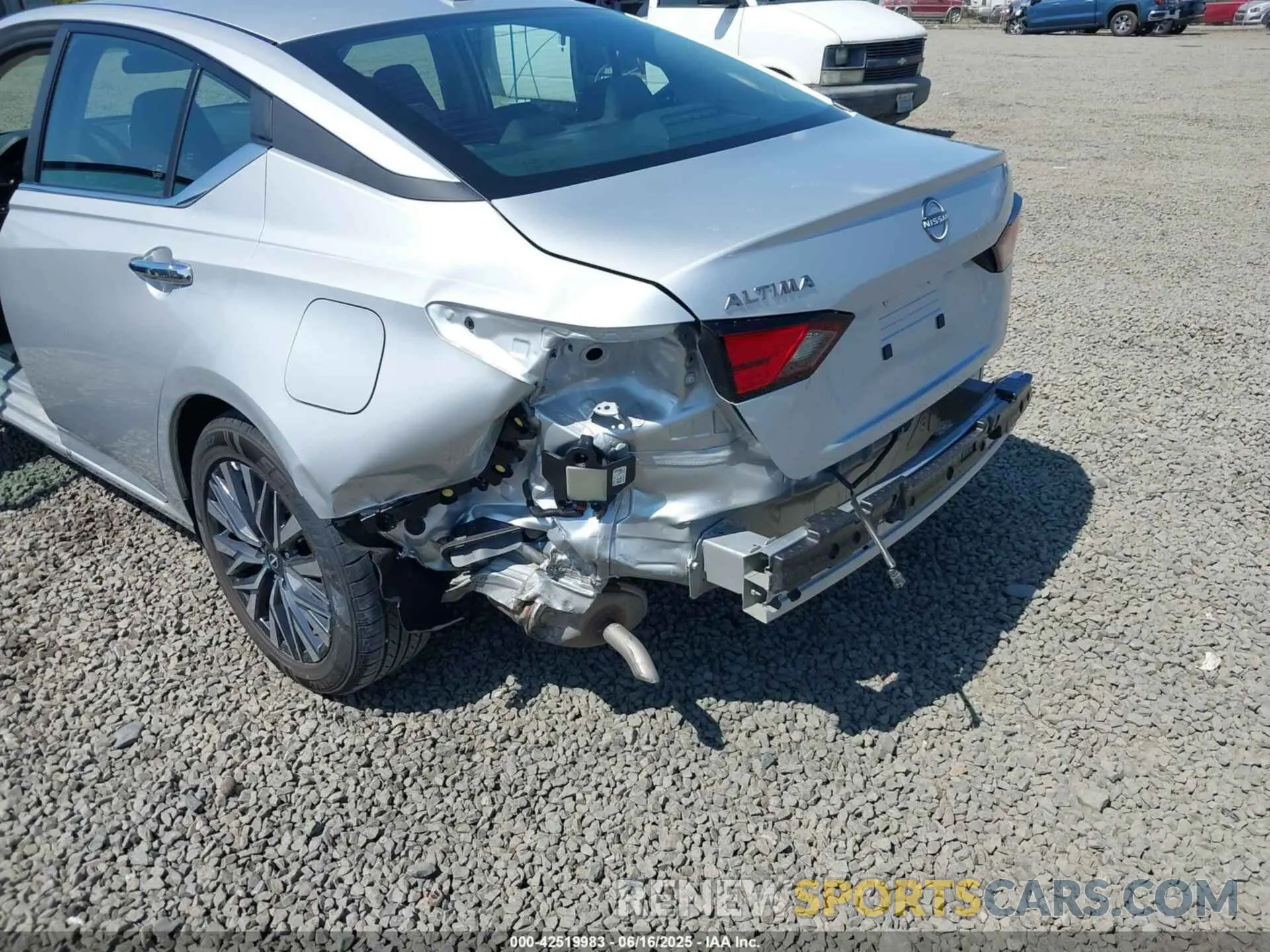 6 fotografías del automóvil dañado 1N4BL4DV6SN365033 NISSAN ALTIMA 2025