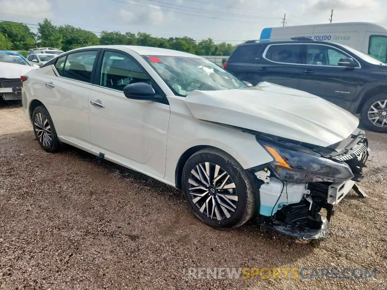 4 fotografías del automóvil dañado 1N4BL4DV6SN372211 NISSAN ALTIMA 2025