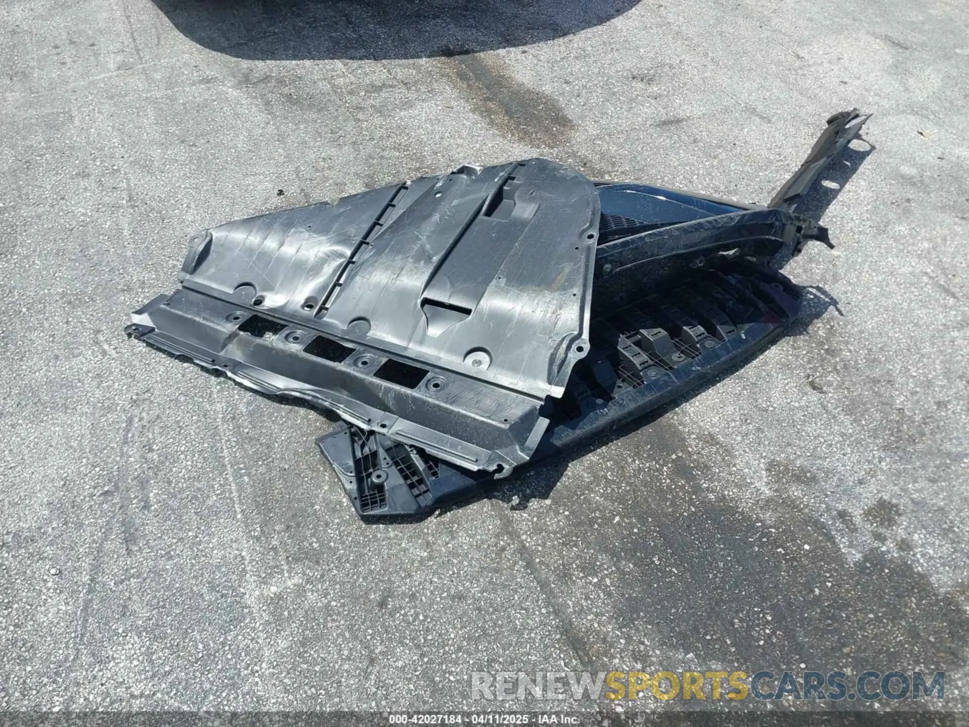 12 fotografías del automóvil dañado 1N4BL4DV7SN306282 NISSAN ALTIMA 2025