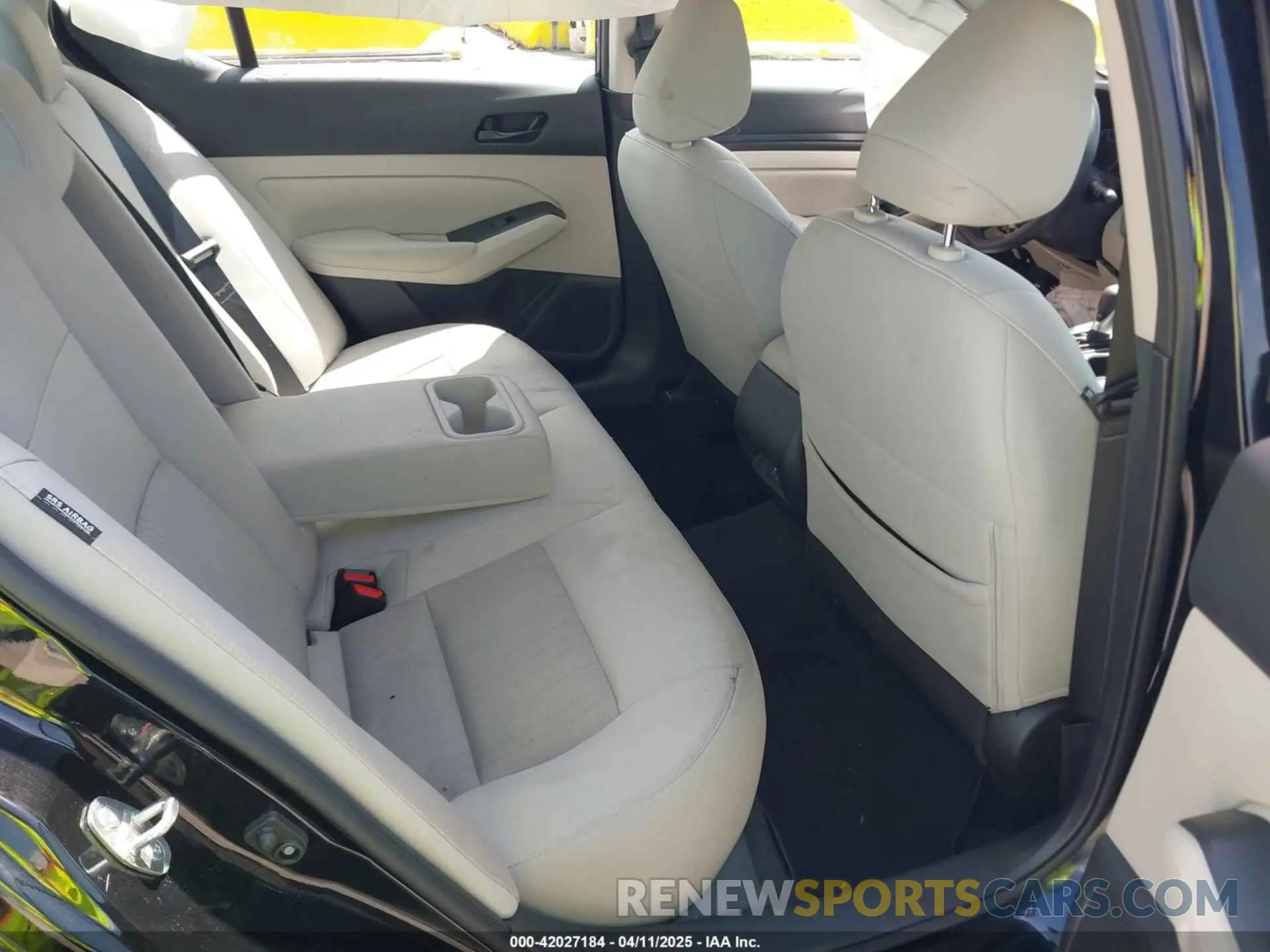 8 fotografías del automóvil dañado 1N4BL4DV7SN306282 NISSAN ALTIMA 2025