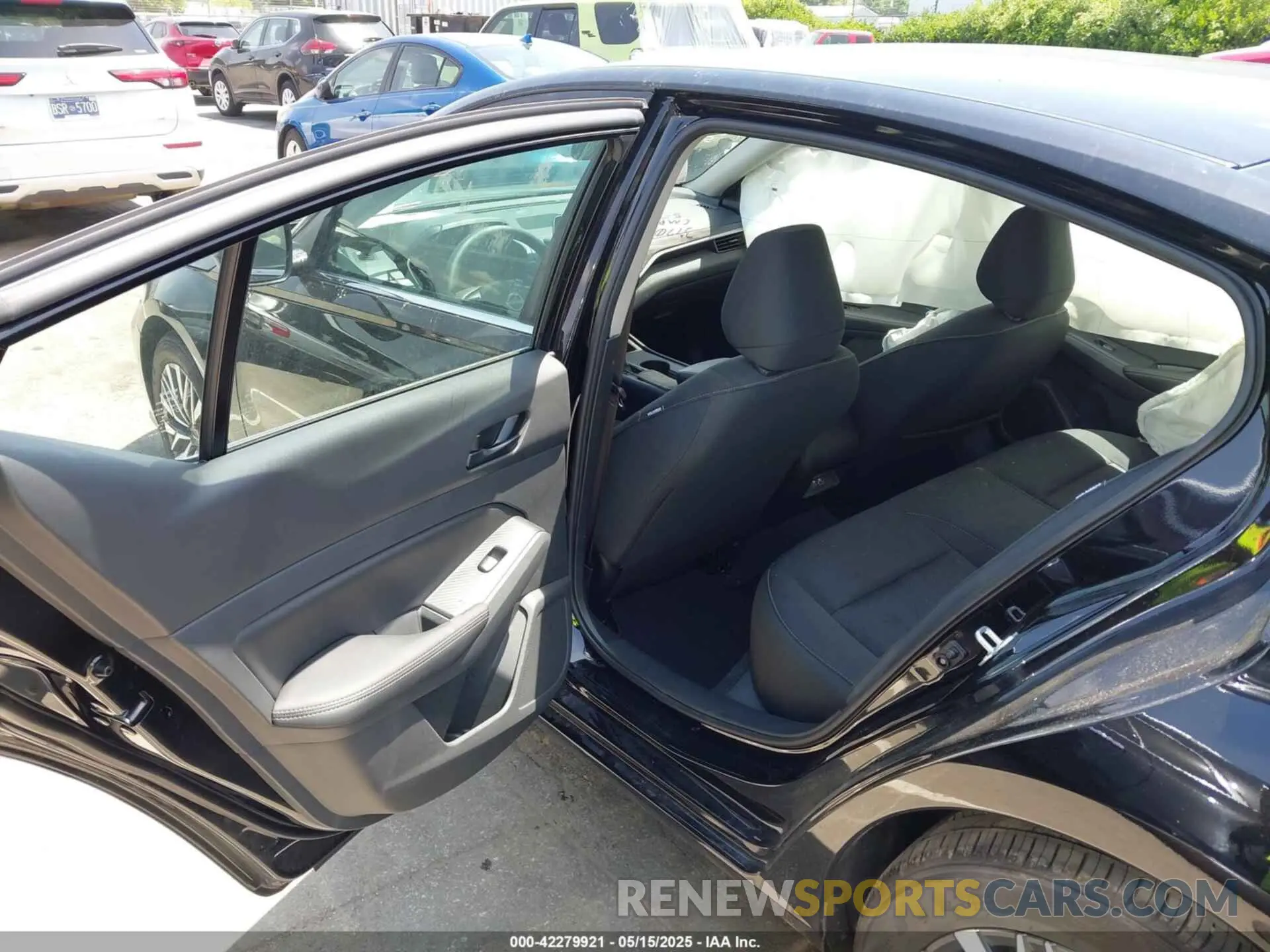 8 fotografías del automóvil dañado 1N4BL4DV7SN377031 NISSAN ALTIMA 2025