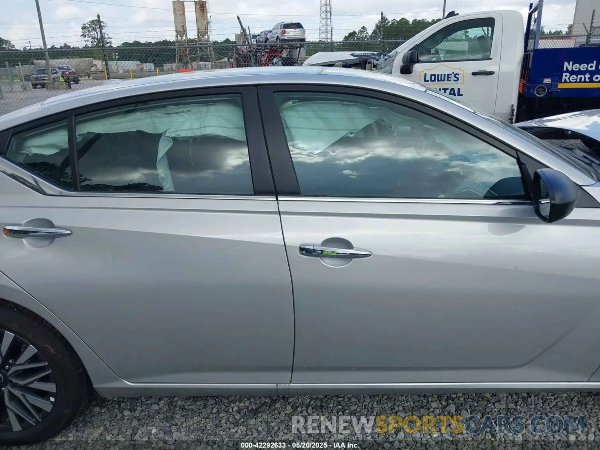 12 fotografías del automóvil dañado 1N4BL4DV7SN378258 NISSAN ALTIMA 2025