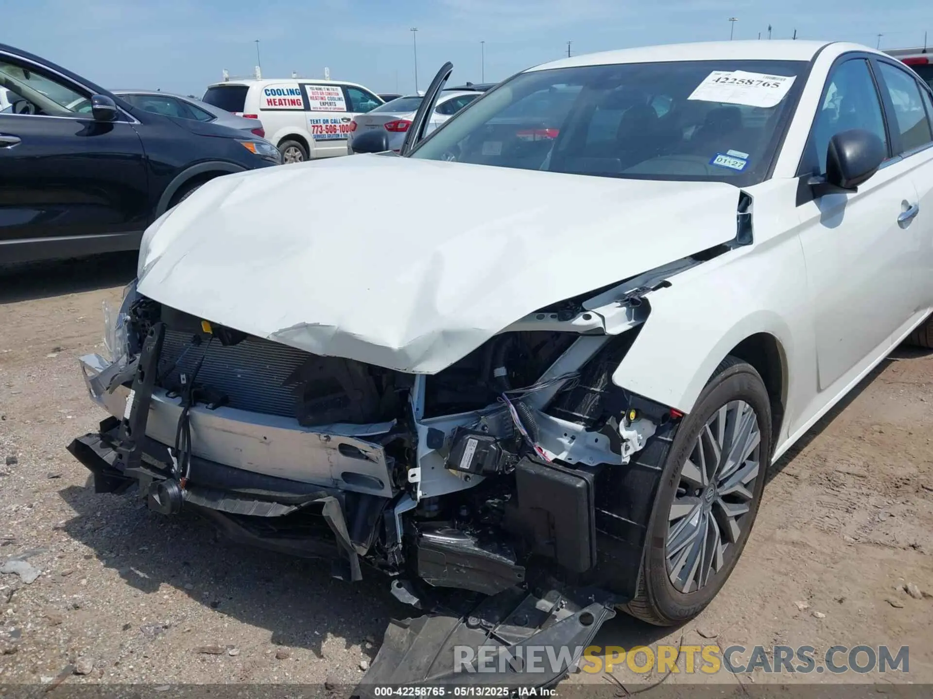 6 fotografías del automóvil dañado 1N4BL4DV8SN371660 NISSAN ALTIMA 2025