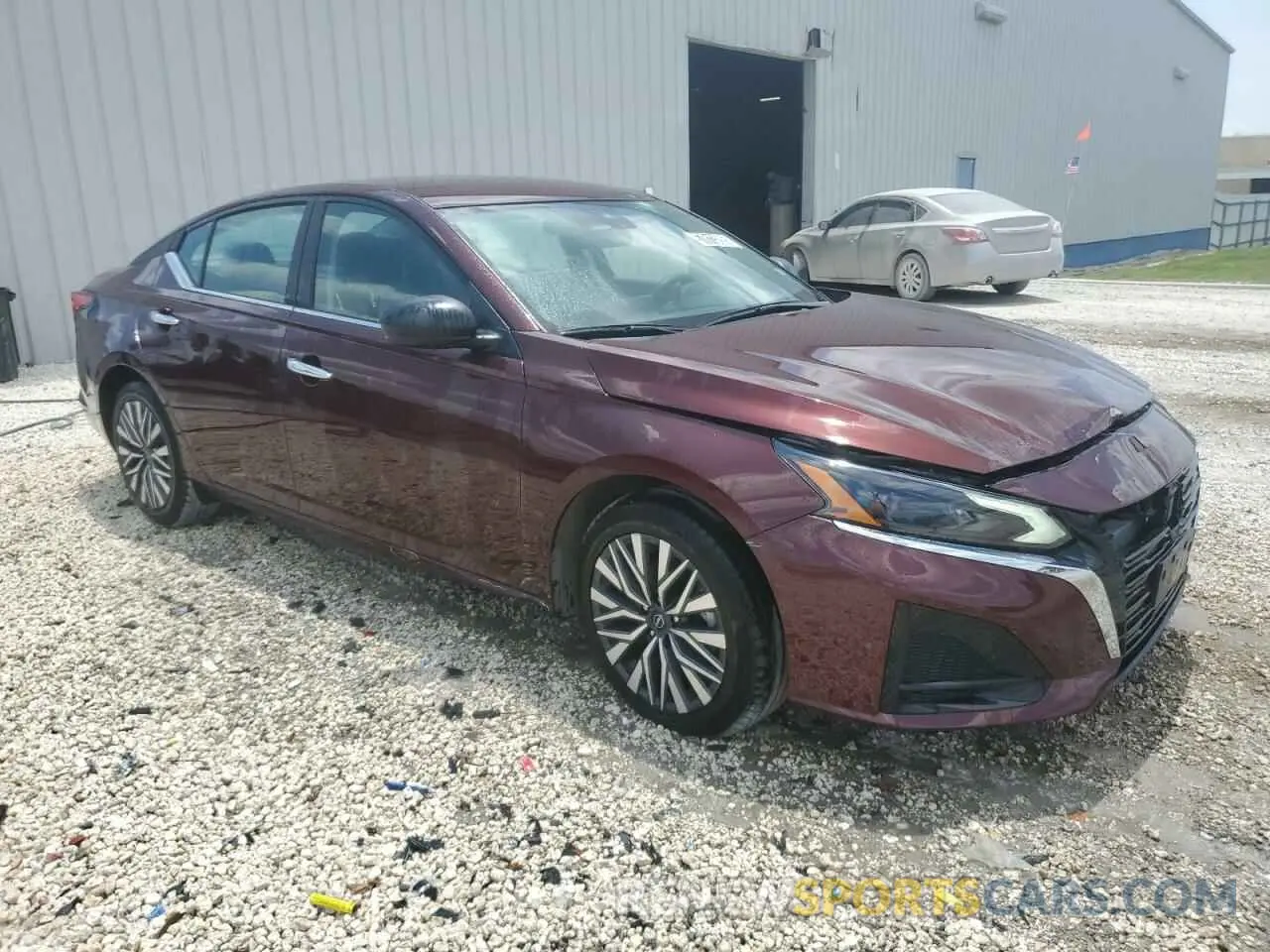 4 fotografías del automóvil dañado 1N4BL4DV9SN309023 NISSAN ALTIMA 2025