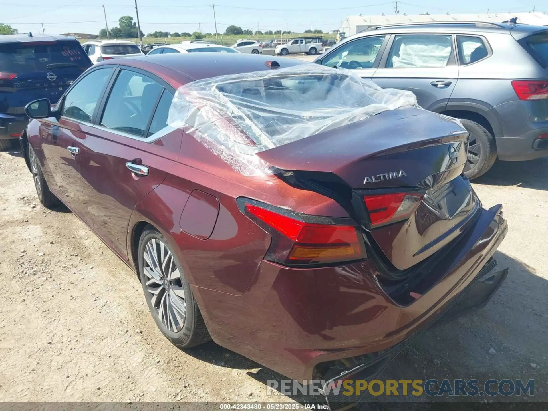 3 fotografías del automóvil dañado 1N4BL4DVXSN325442 NISSAN ALTIMA 2025