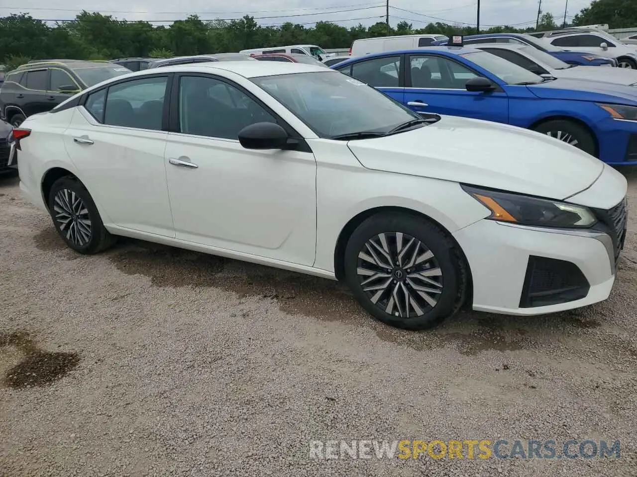 4 fotografías del automóvil dañado 1N4BL4DVXSN354925 NISSAN ALTIMA 2025