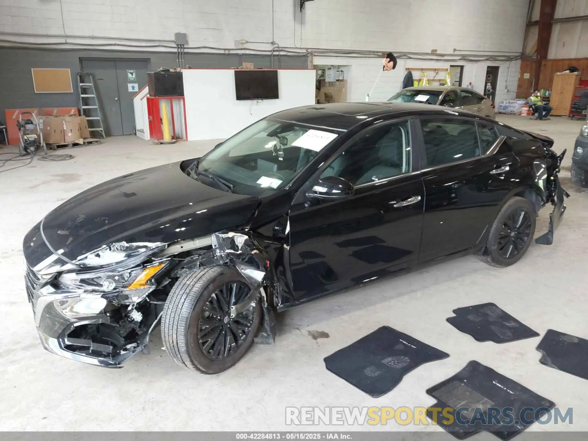 2 fotografías del automóvil dañado 1N4BL4DW4SN332783 NISSAN ALTIMA 2025