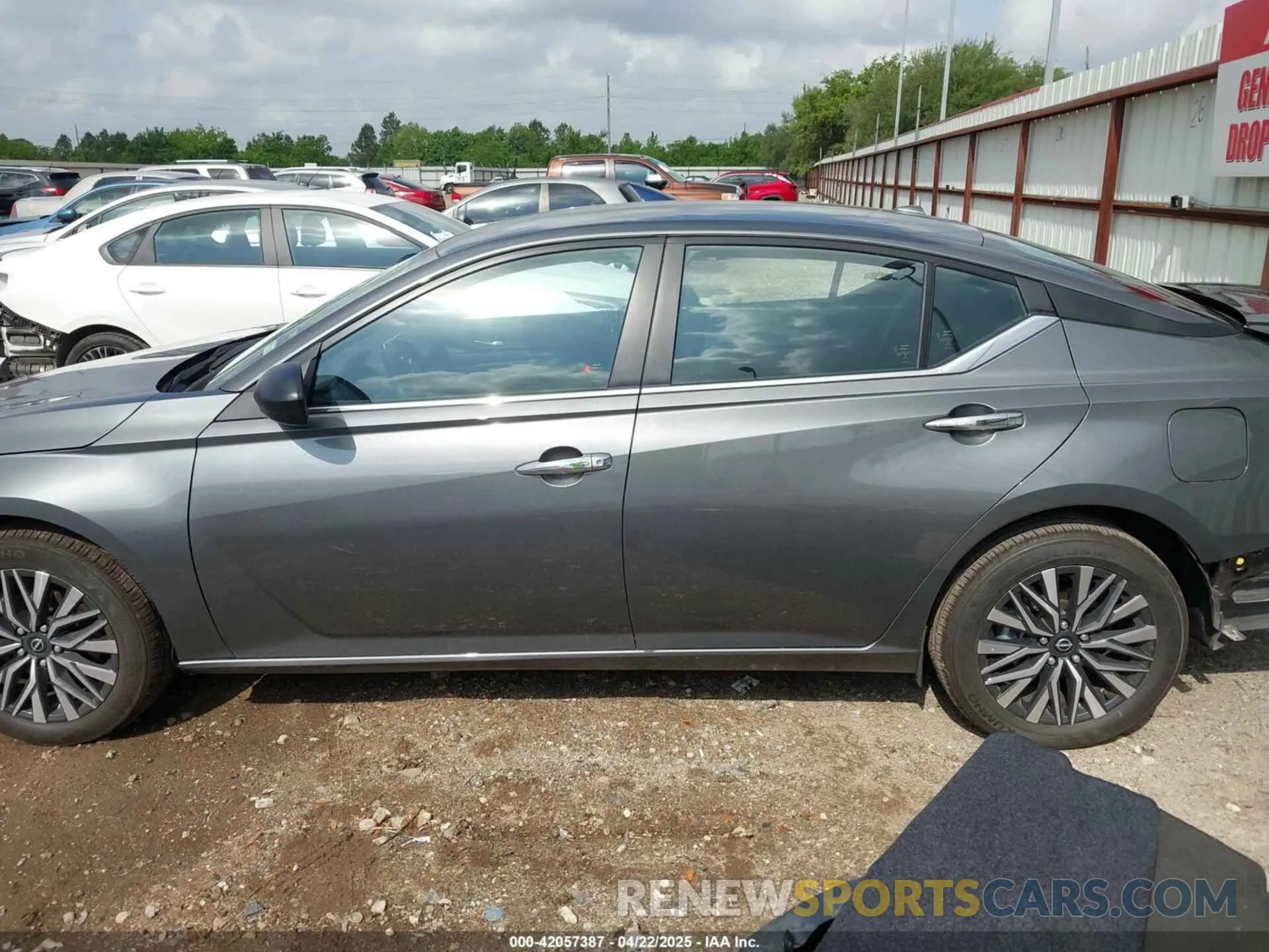 15 fotografías del automóvil dañado 1N4BL4DW7SN351134 NISSAN ALTIMA 2025