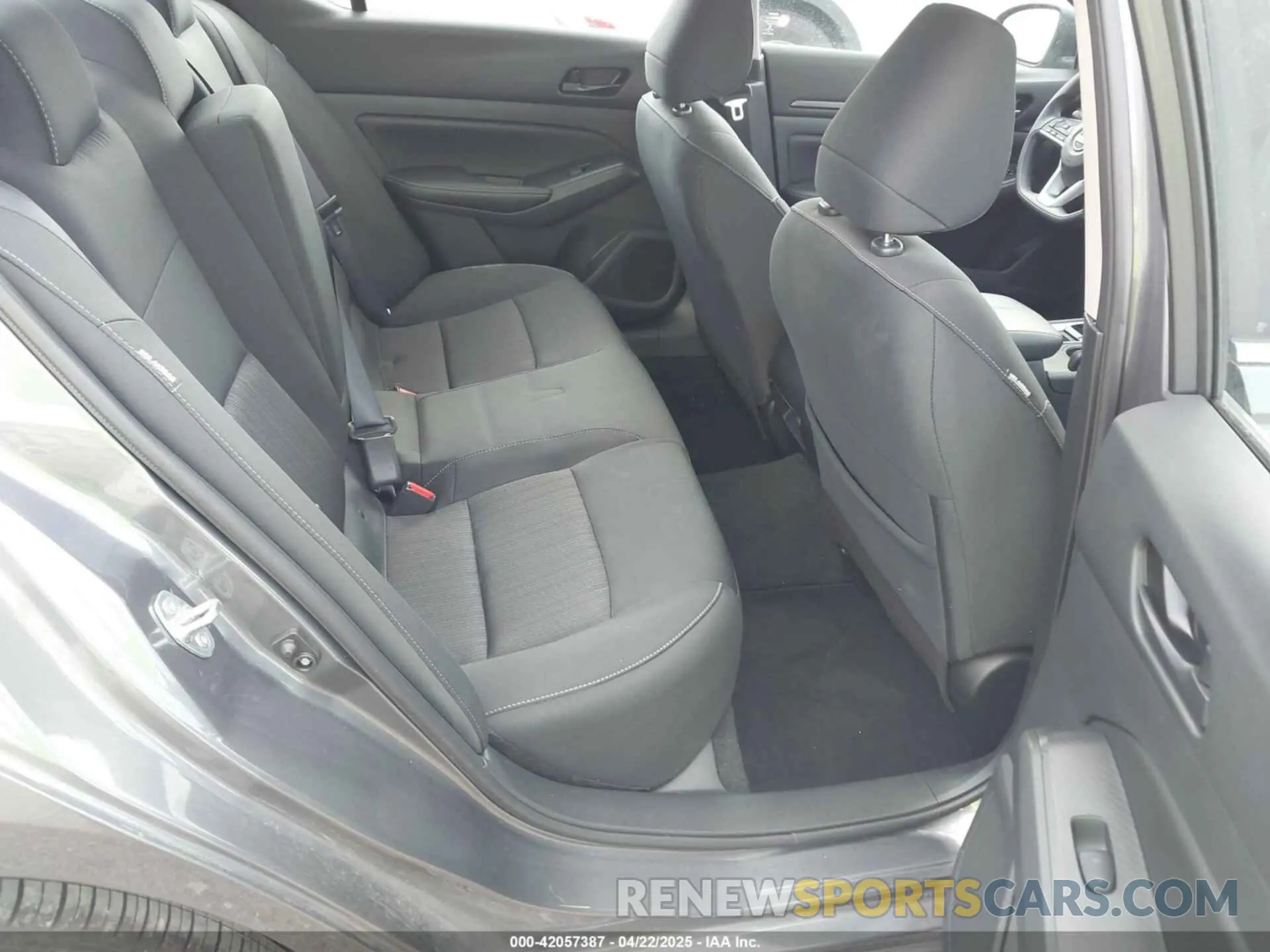 8 fotografías del automóvil dañado 1N4BL4DW7SN351134 NISSAN ALTIMA 2025