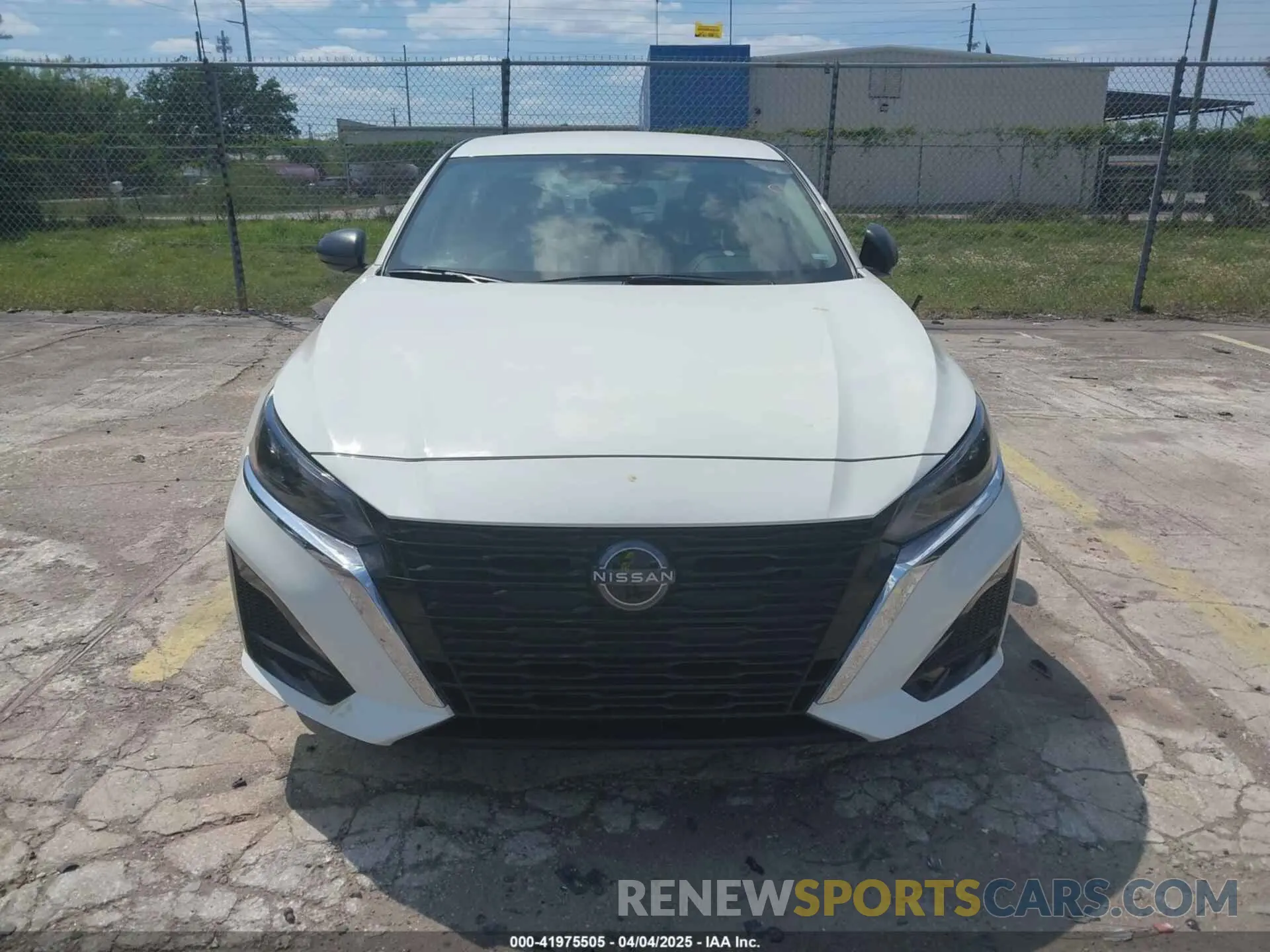 11 fotografías del automóvil dañado 1N4BL4DWXSN353315 NISSAN ALTIMA 2025