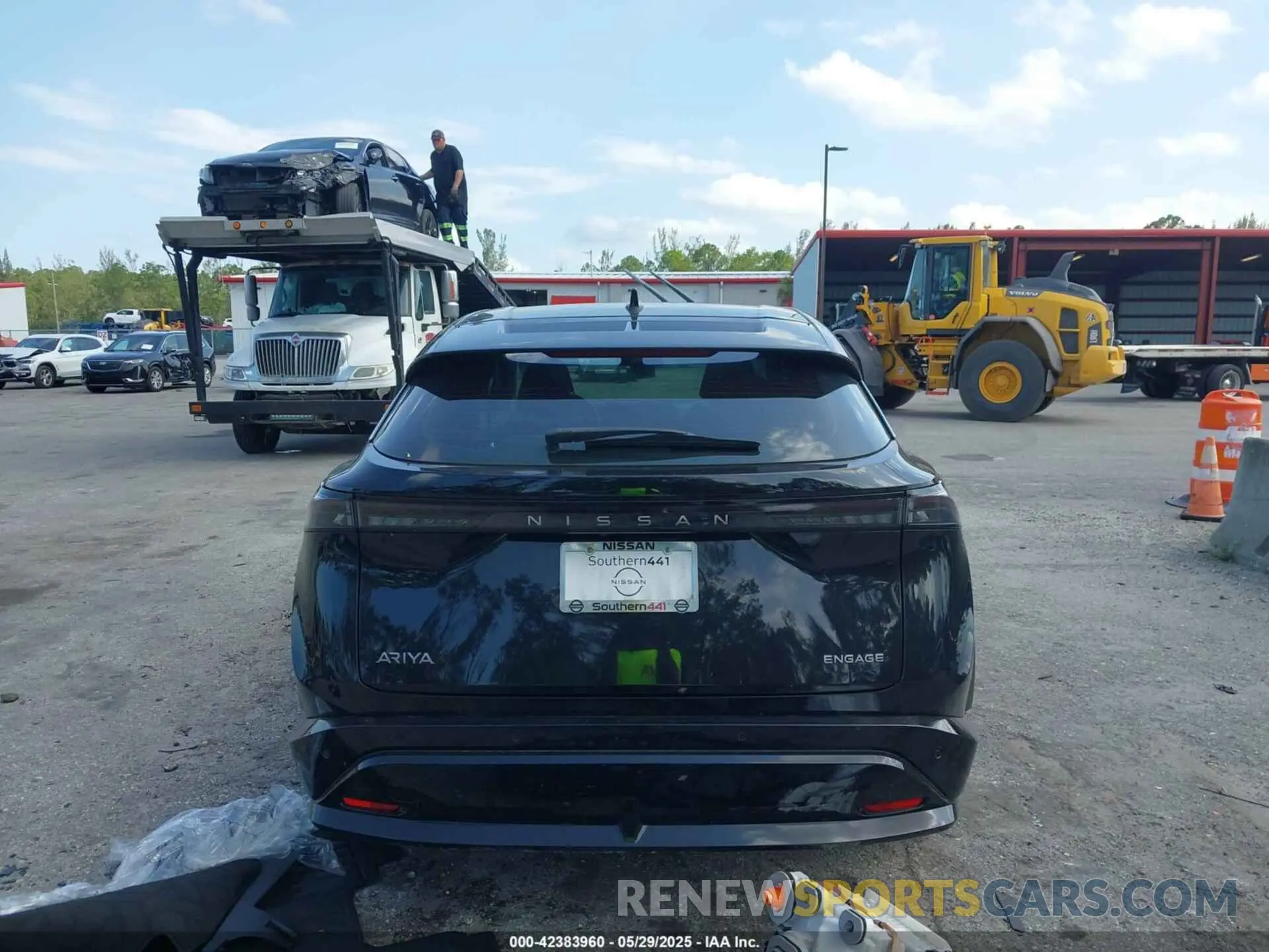 17 fotografías del automóvil dañado JN1AF0BA2PM404481 NISSAN ARIYA 2023