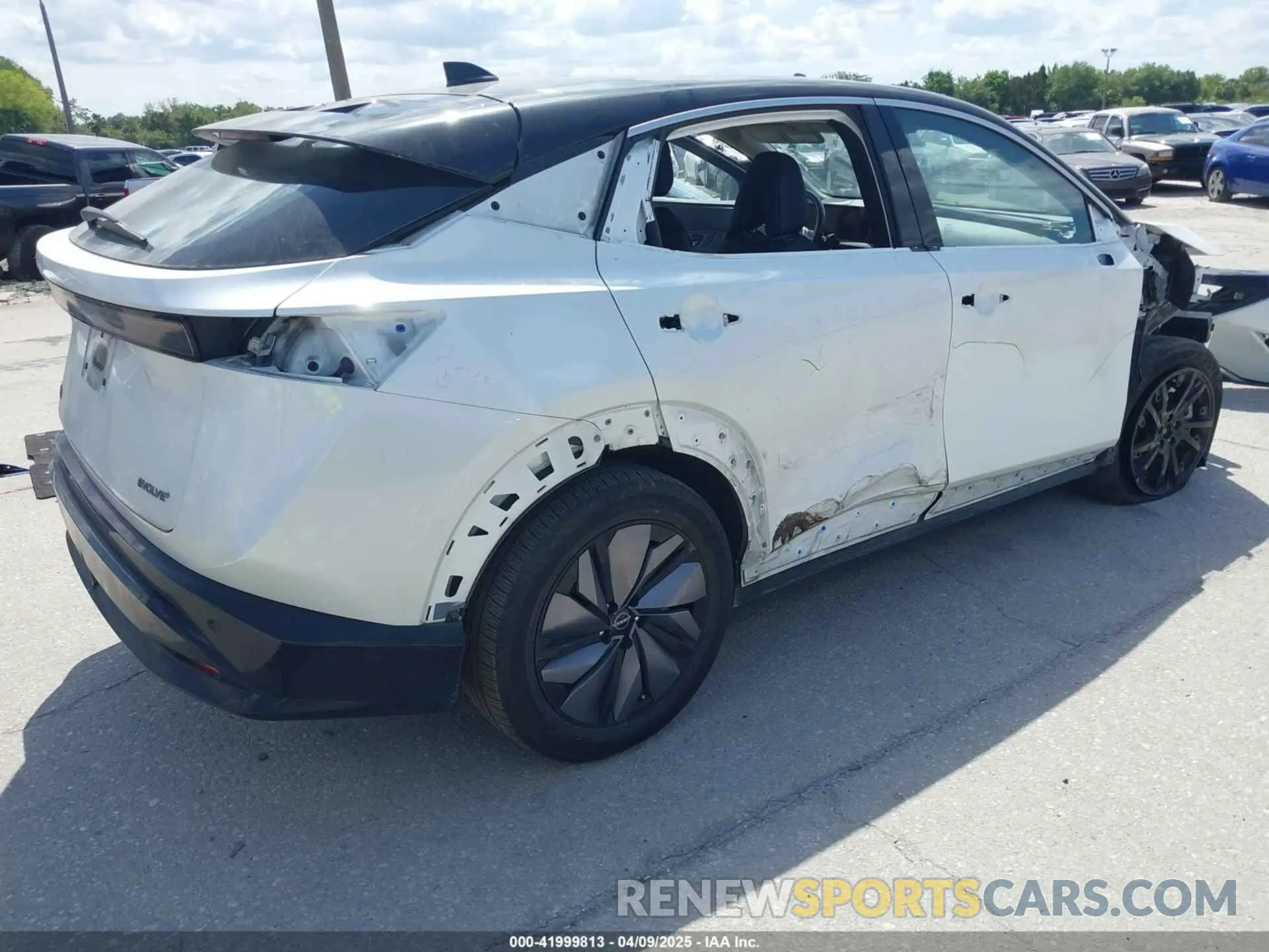 4 fotografías del automóvil dañado JN1BF0BA8PM410595 NISSAN ARIYA 2023