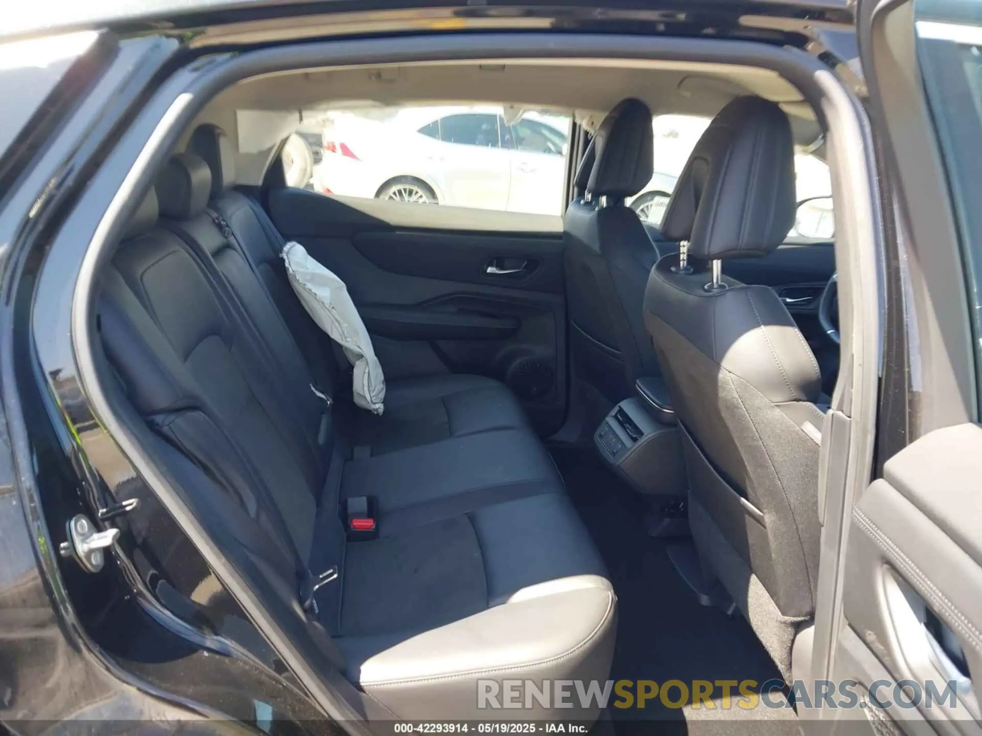 8 fotografías del automóvil dañado JN1AF0BA3RM432762 NISSAN ARIYA 2024