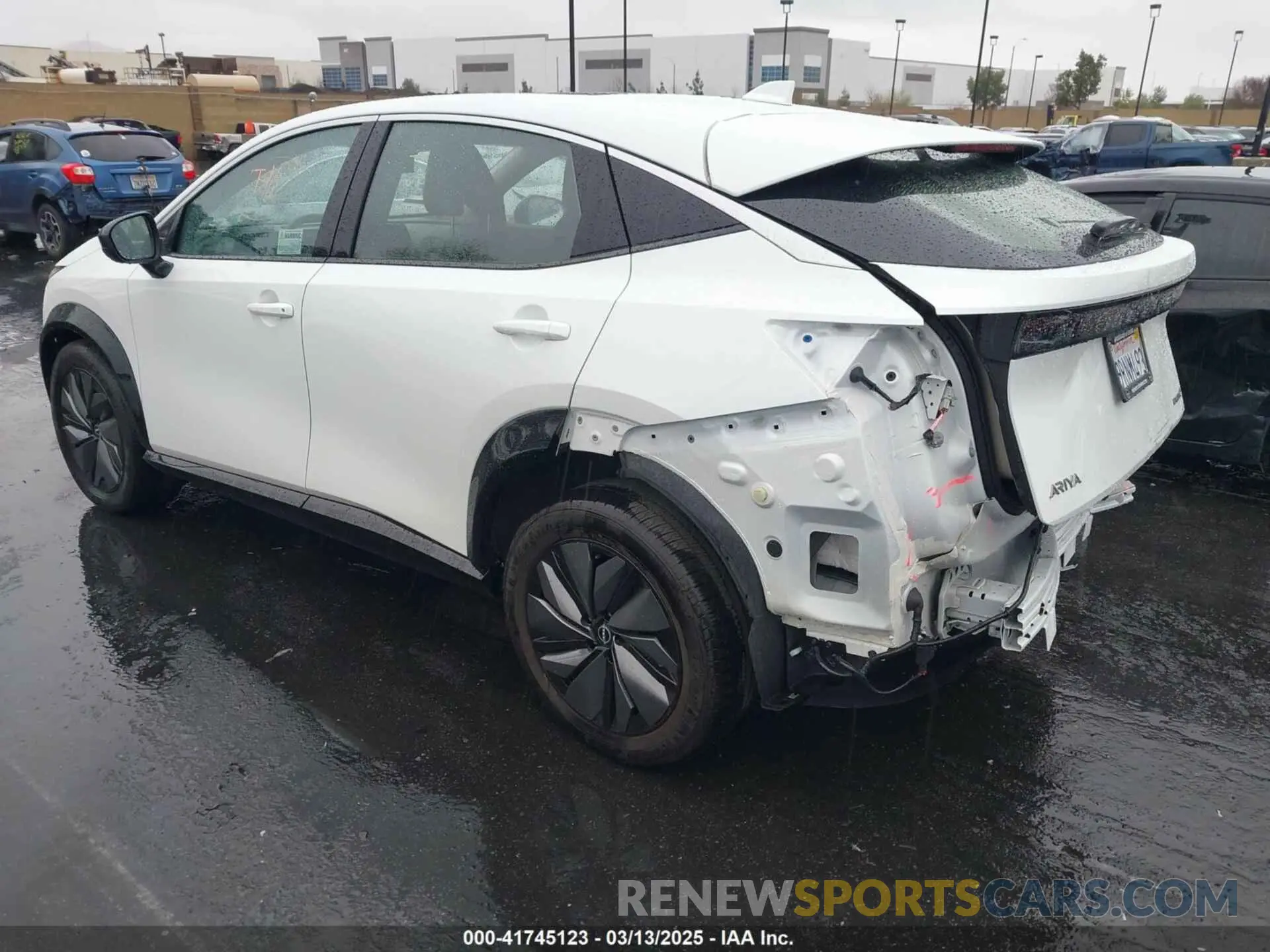 3 fotografías del automóvil dañado JN1BF0BAXRM435453 NISSAN ARIYA 2024