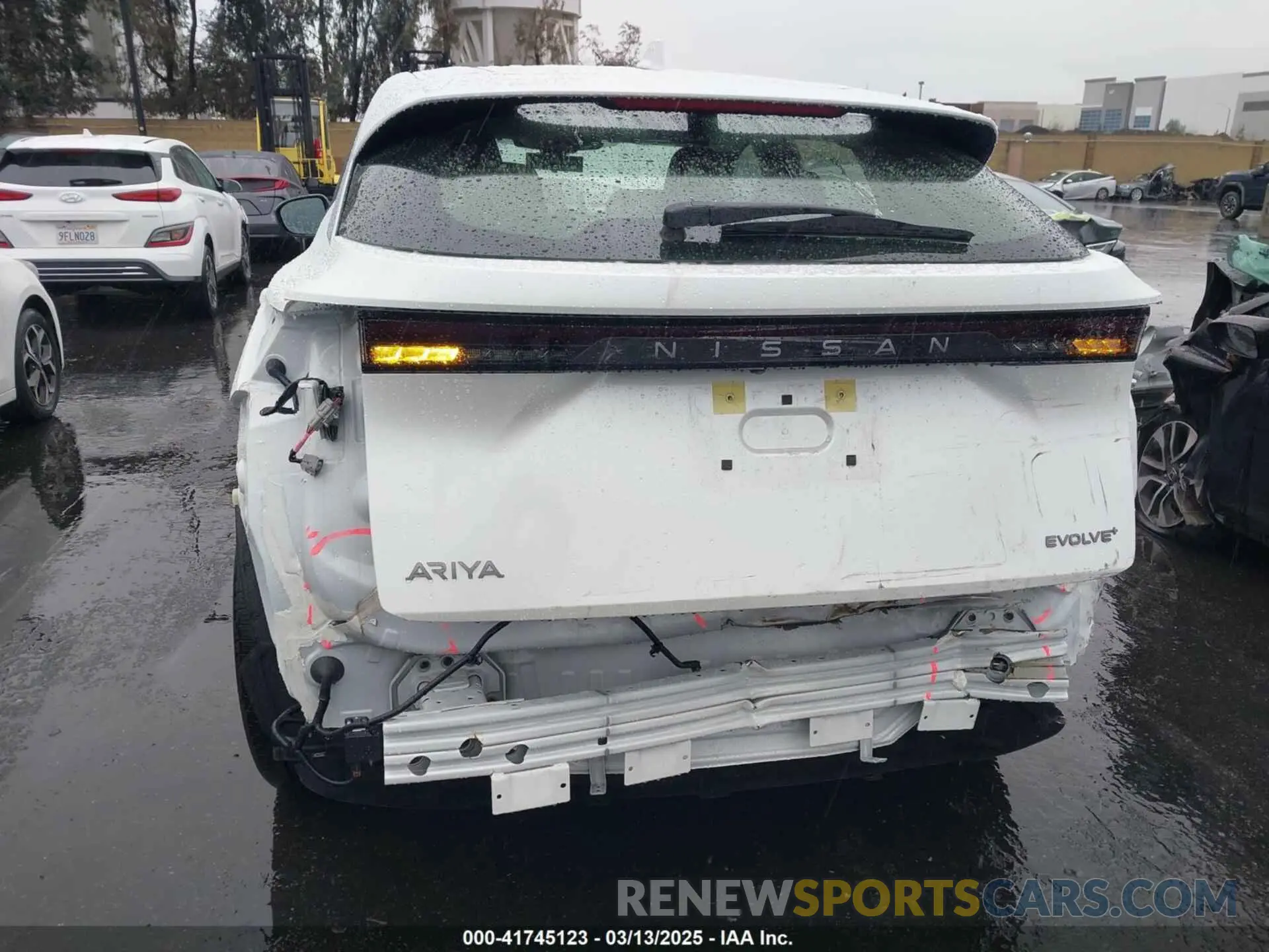 6 fotografías del automóvil dañado JN1BF0BAXRM435453 NISSAN ARIYA 2024