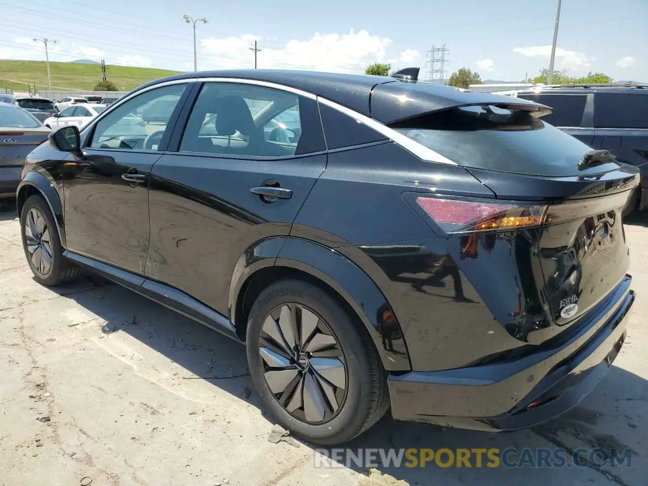 2 fotografías del automóvil dañado JN1AF0BA4PM407317 NISSAN ARIYA ENGA 2023