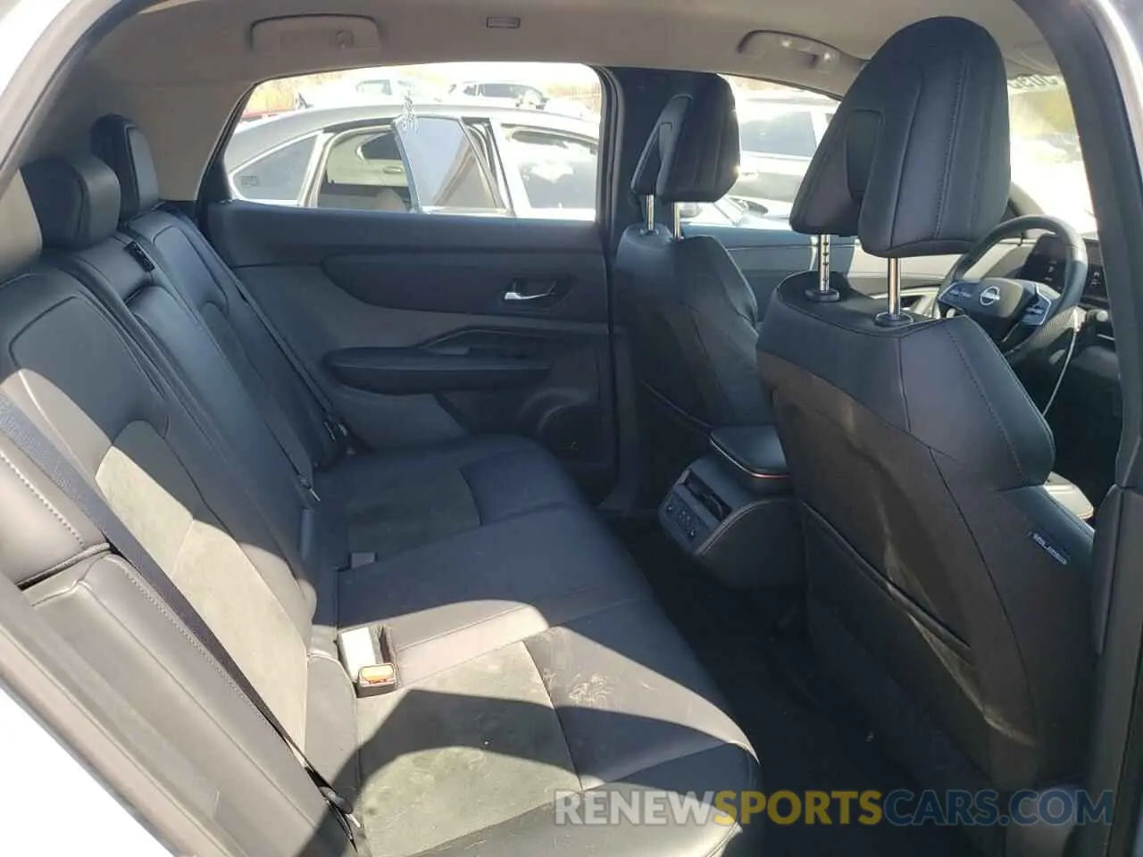 10 fotografías del automóvil dañado JN1AF0BA8RM430022 NISSAN ARIYA ENGA 2024