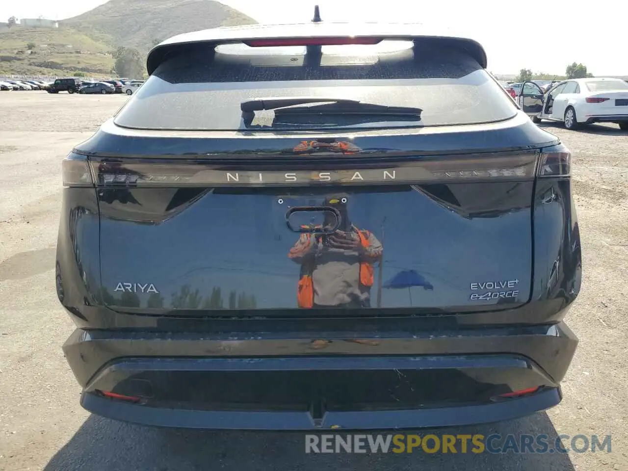 6 fotografías del automóvil dañado JN1DF0BBXPM709717 NISSAN ARIYA EVOL 2023